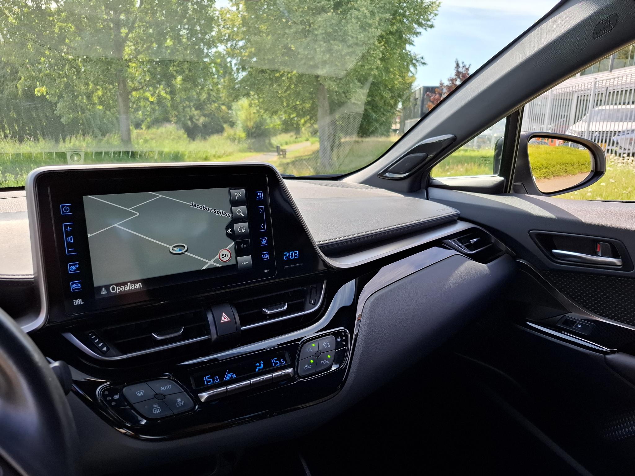 Foto van Toyota C-hr