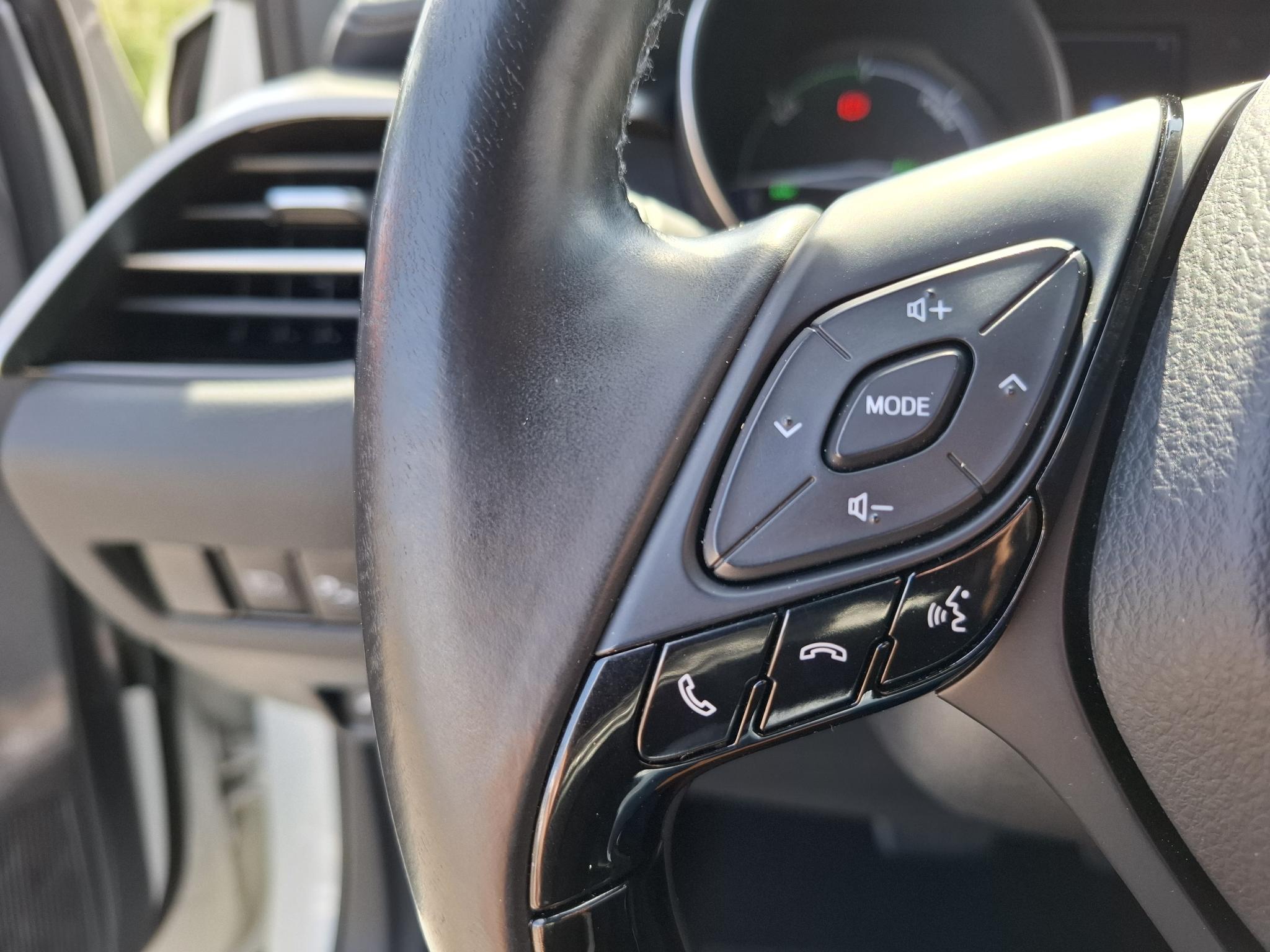 Foto van Toyota C-hr