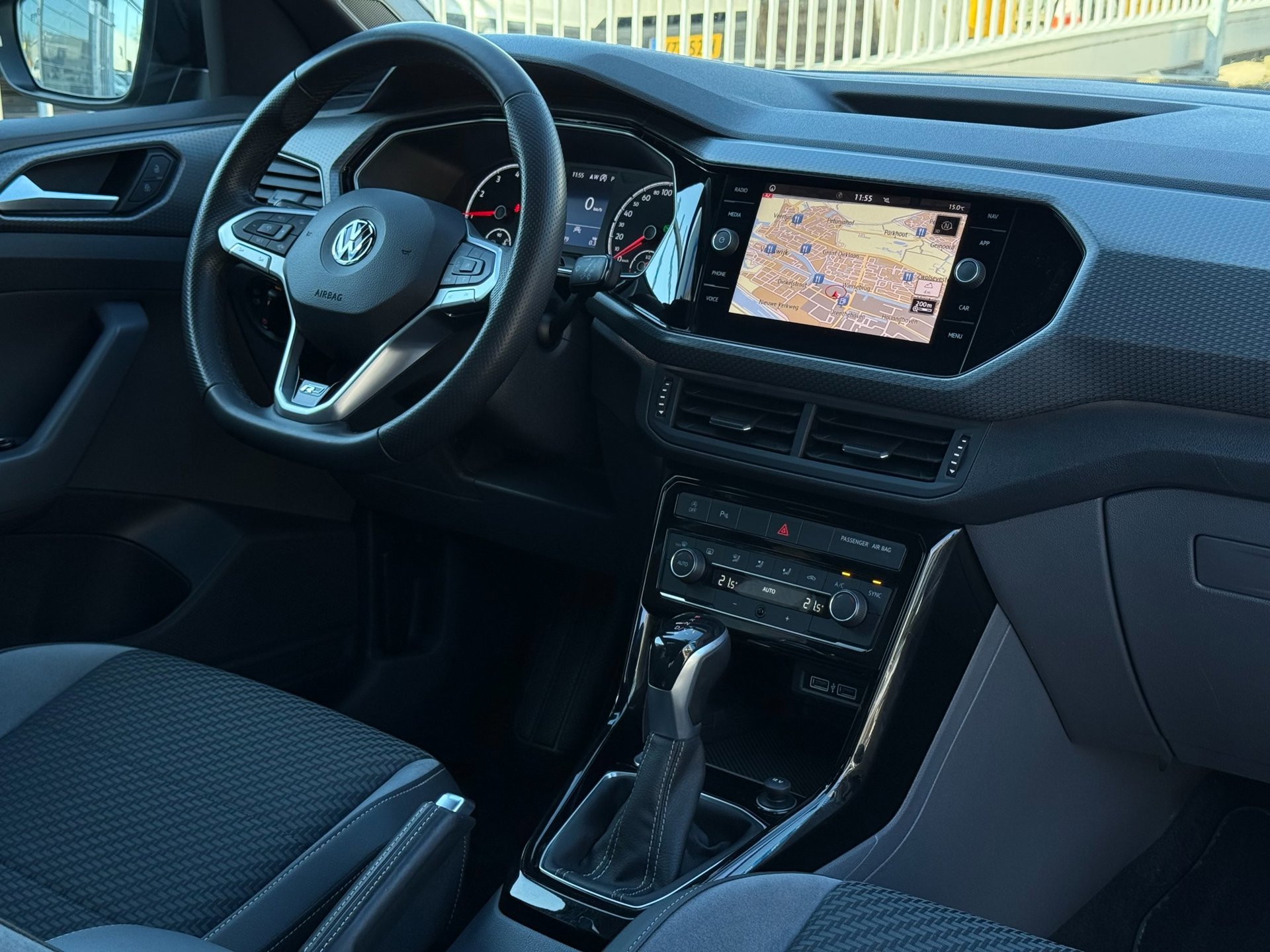 Foto van Volkswagen T-cross