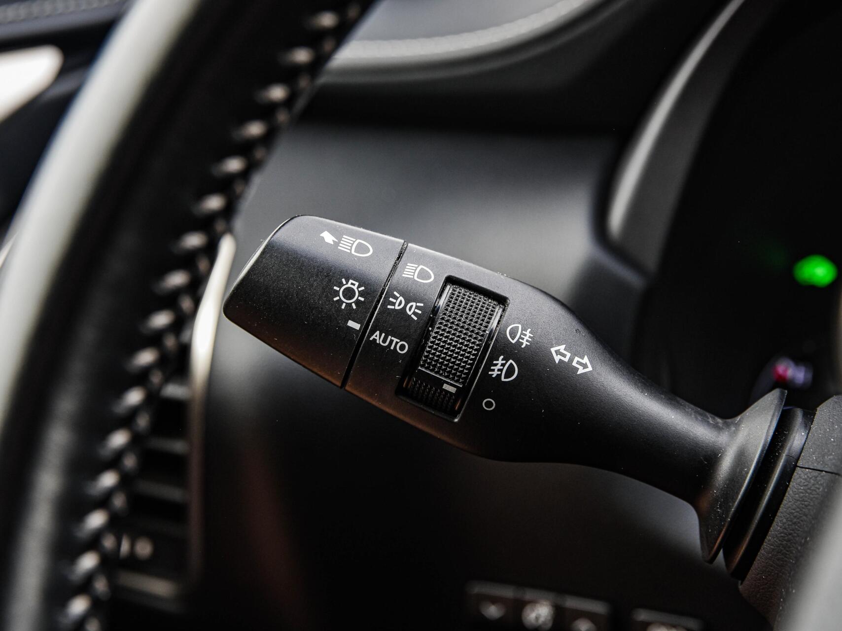 Foto van Lexus Lexus Nx300h