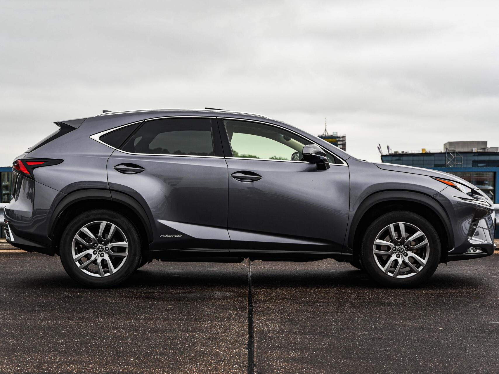 Foto van Lexus Lexus Nx300h