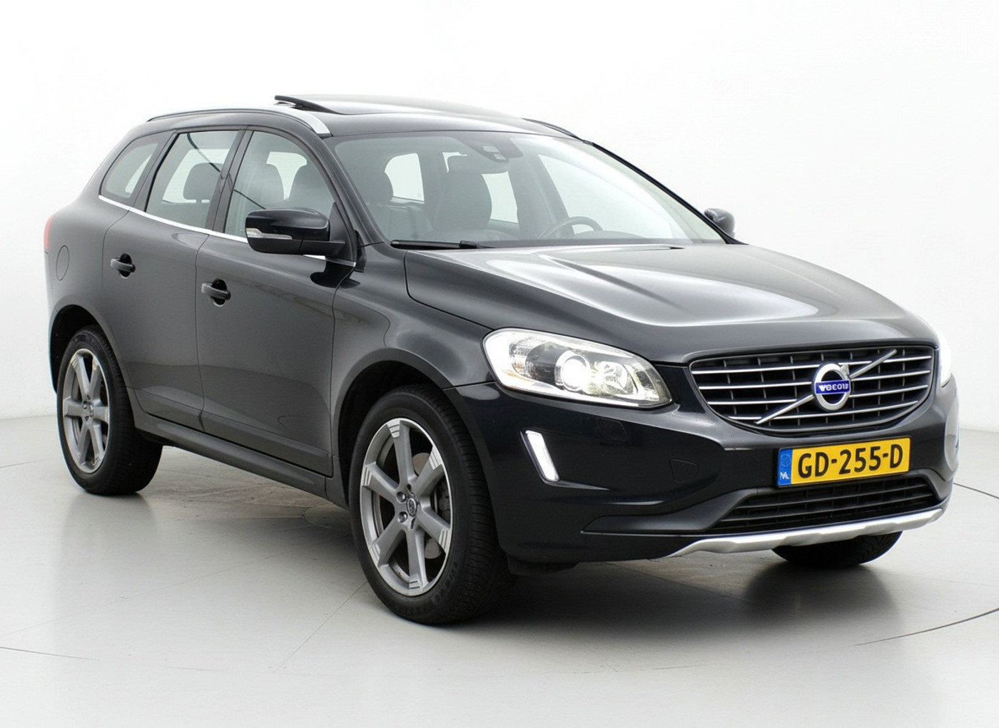 Volvo Xc60 2.0 D4 FWD Ocean Race|Xenon|Pano|Leder|Memory|CAM 2014 - voorkant