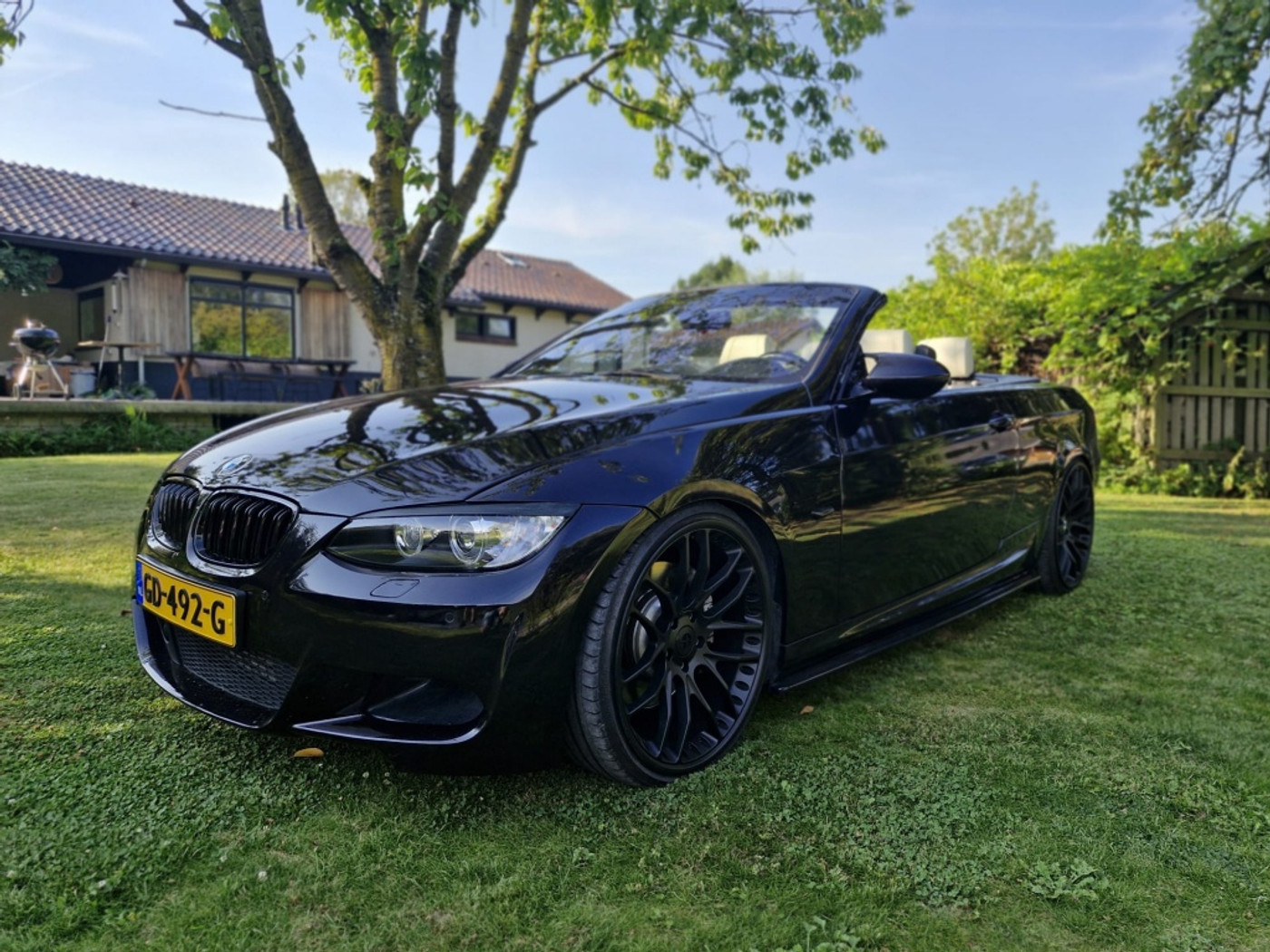 BMW 3er Reihe 335i High Executive 480PK 330KMH ! 2010 - voorkant