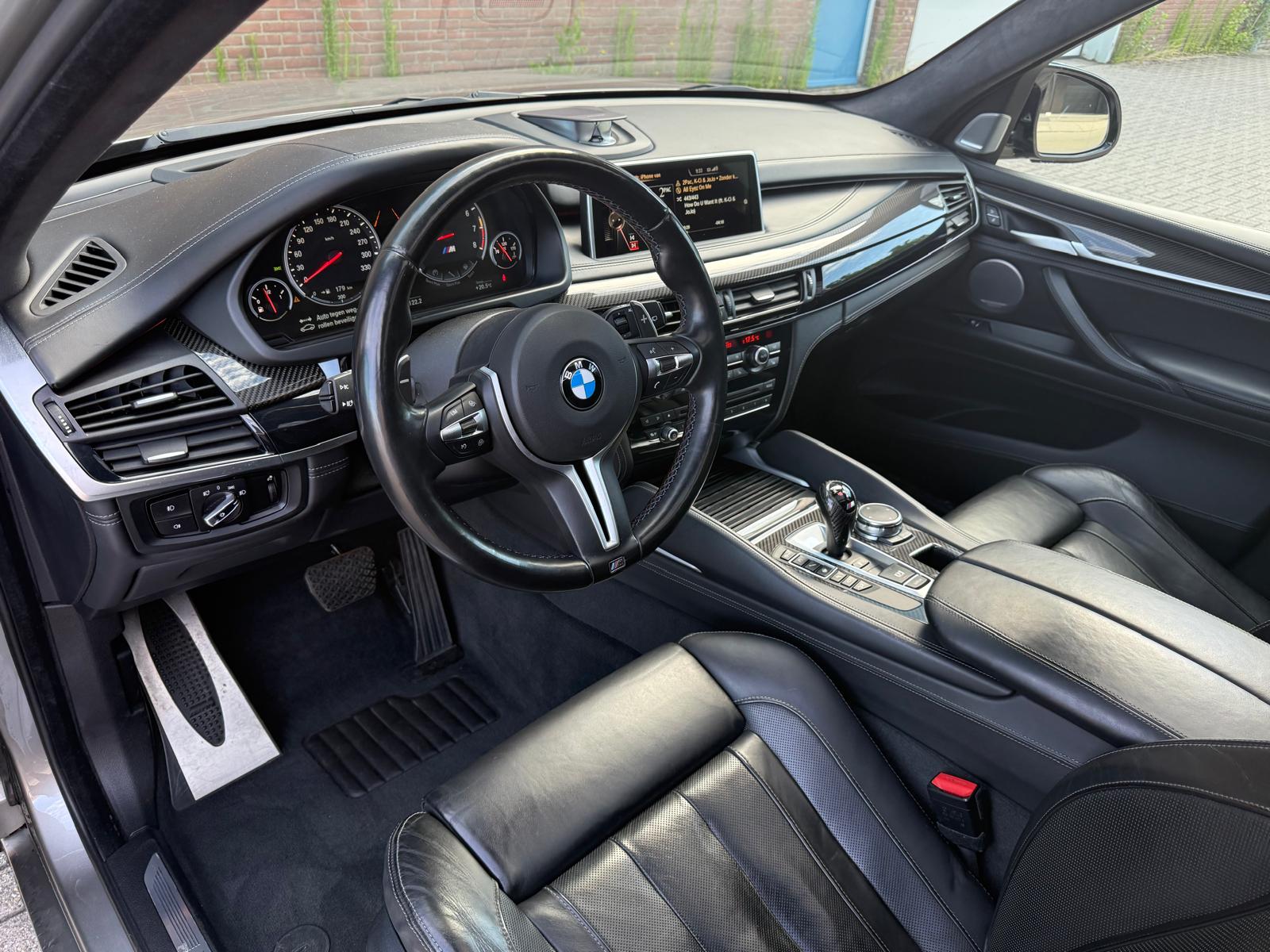 Foto van BMW X5 M
