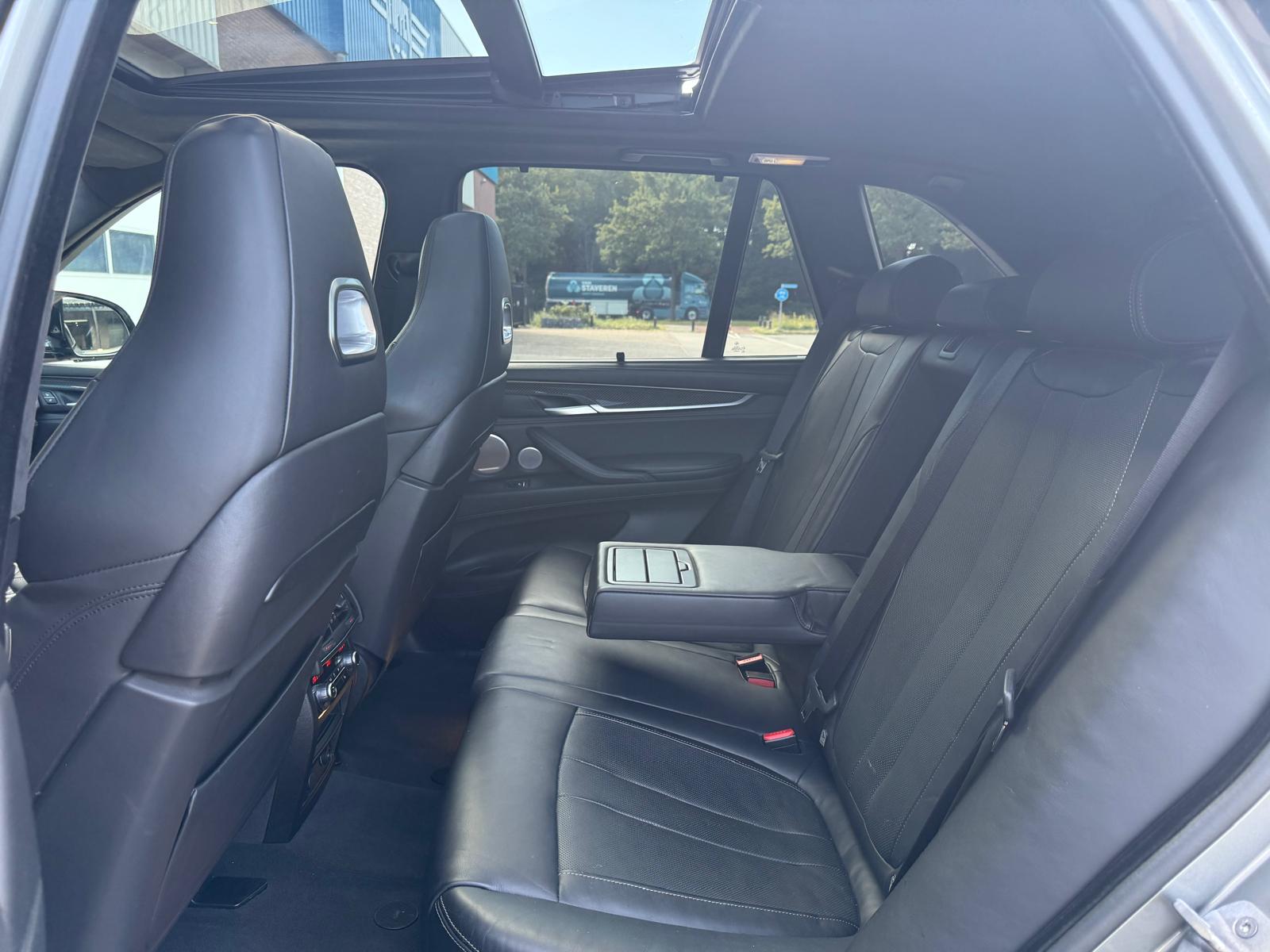 Foto van BMW X5 M