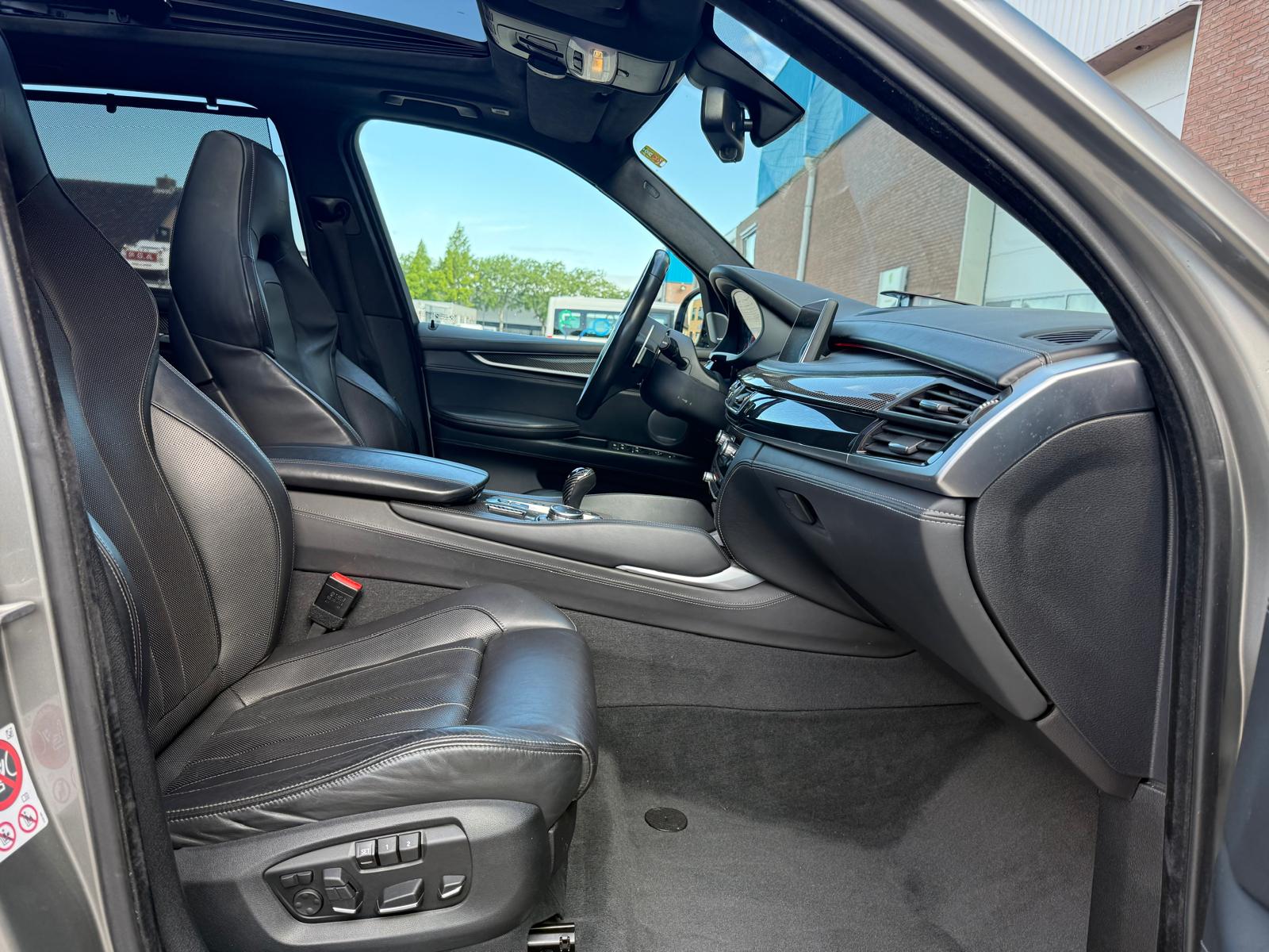 Foto van BMW X5 M