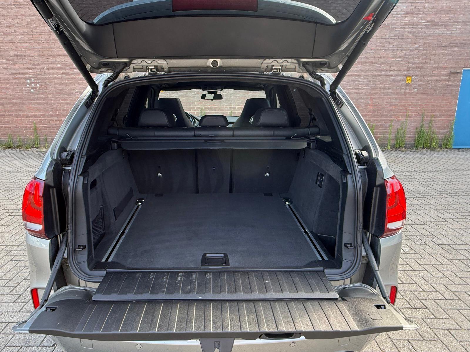 Foto van BMW X5 M