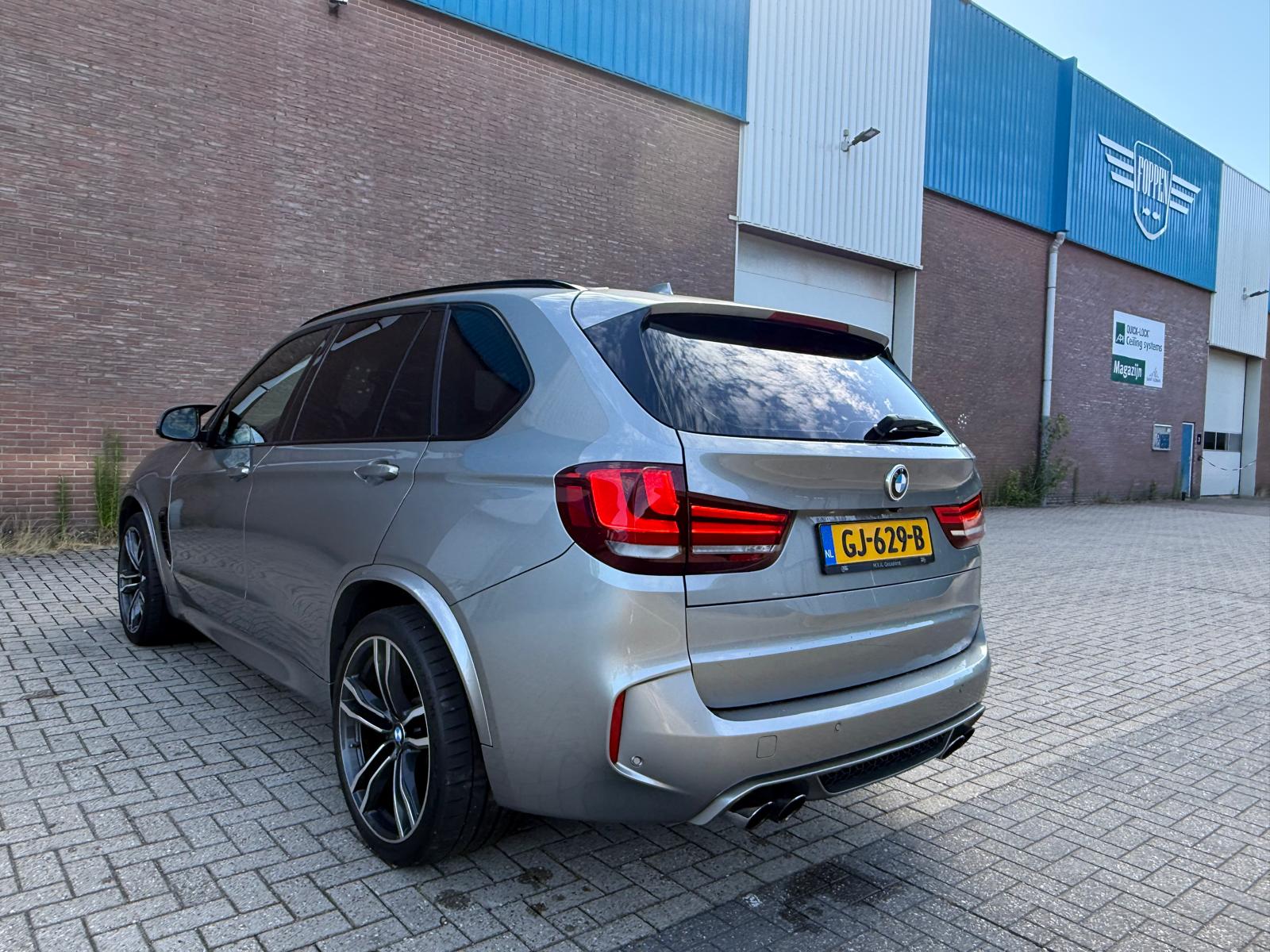 Foto van BMW X5 M