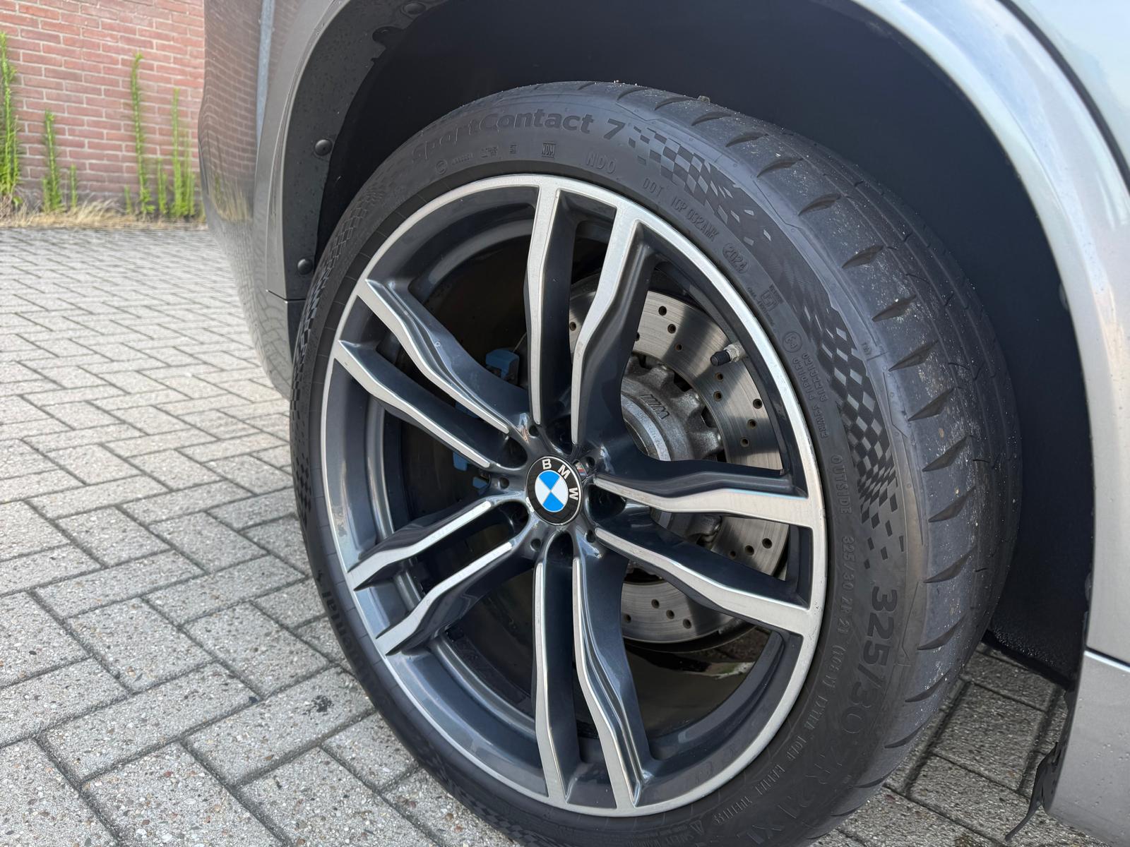 Foto van BMW X5 M
