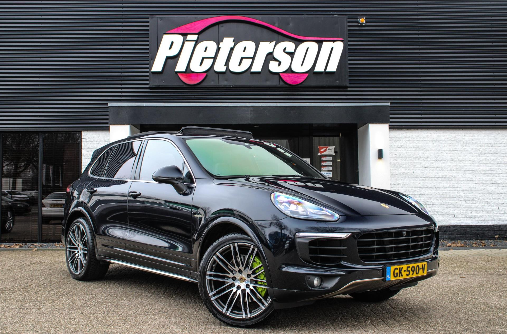 Porsche Cayenne 3.0 S E-Hybrid 2015 - voorkant