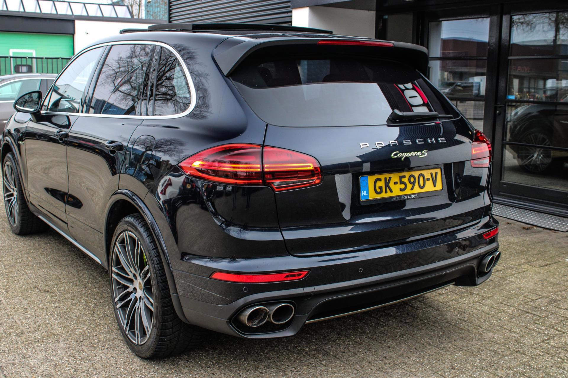 Foto van Porsche Cayenne