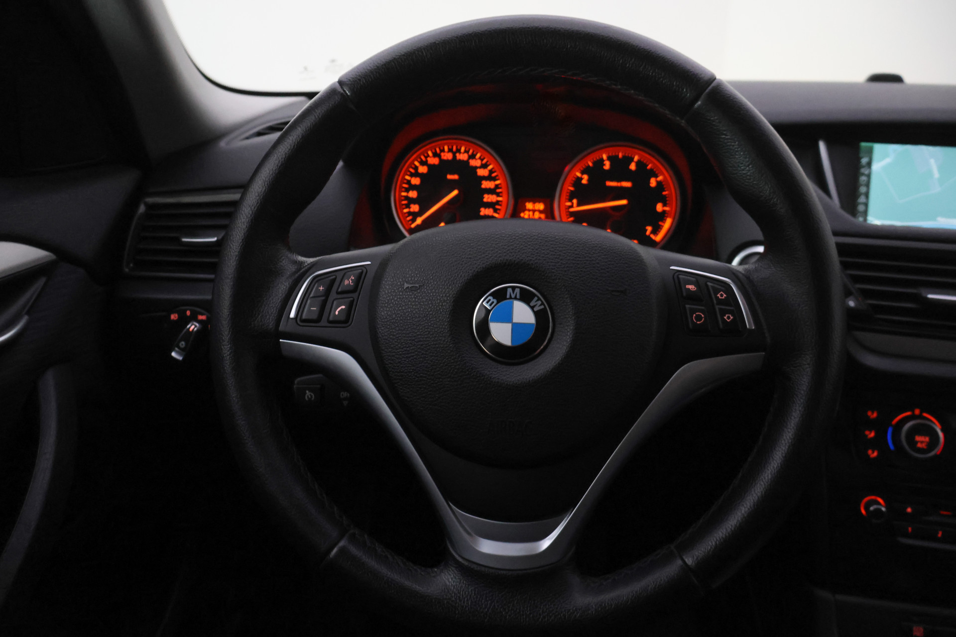 Foto van BMW X1 Sdrive20i