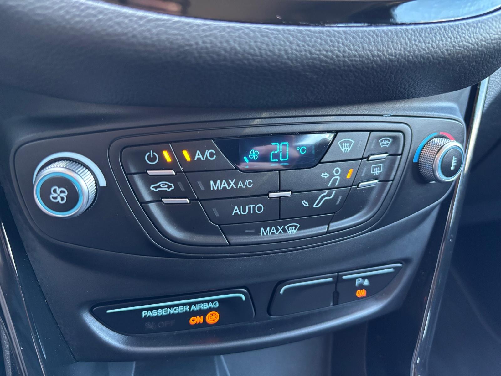Foto van Ford B-max
