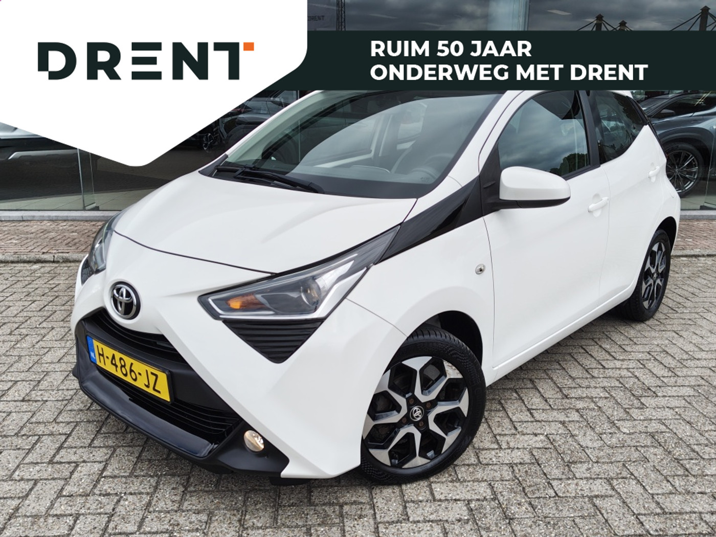 Toyota Toyota Aygo 1.0 VVT-i x-joy Automaat | Android Auto, Apple Carplay | Airco 2019 - voorkant