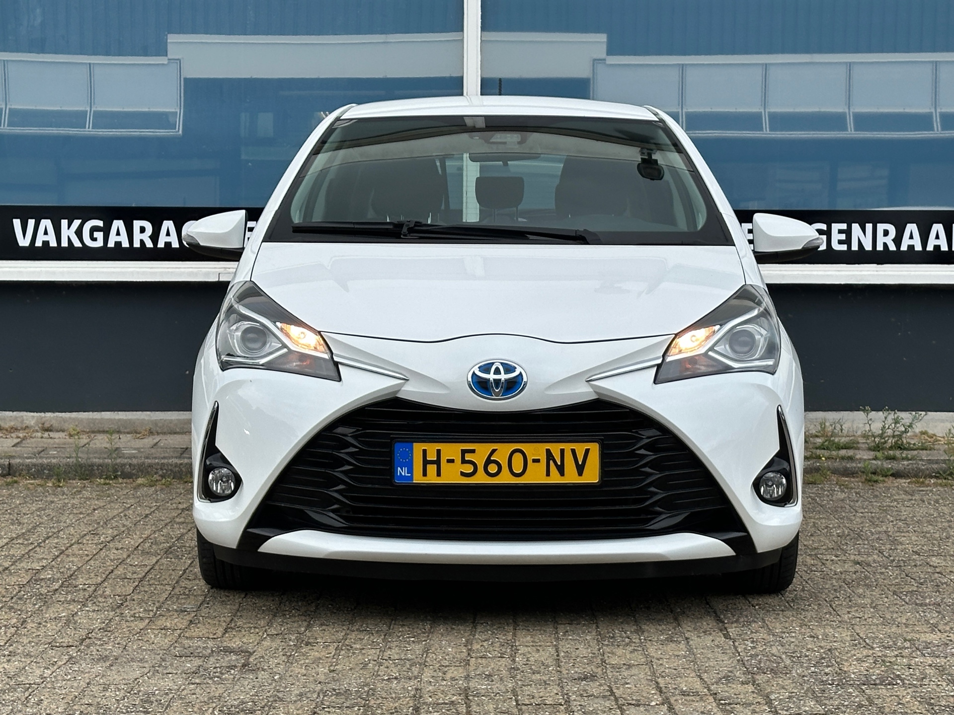 Foto van Toyota Toyota Yaris Hybrid