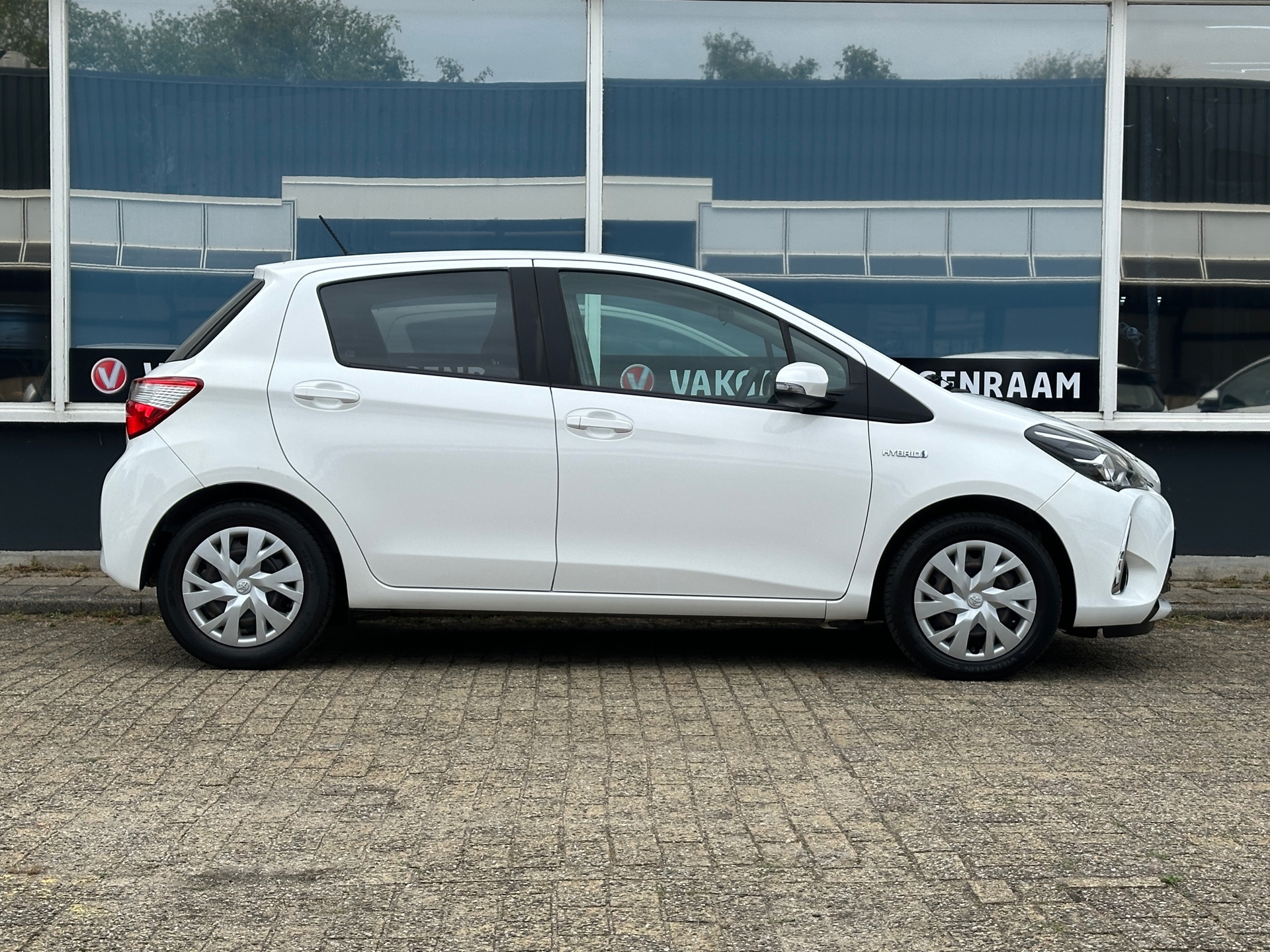 Foto van Toyota Toyota Yaris Hybrid