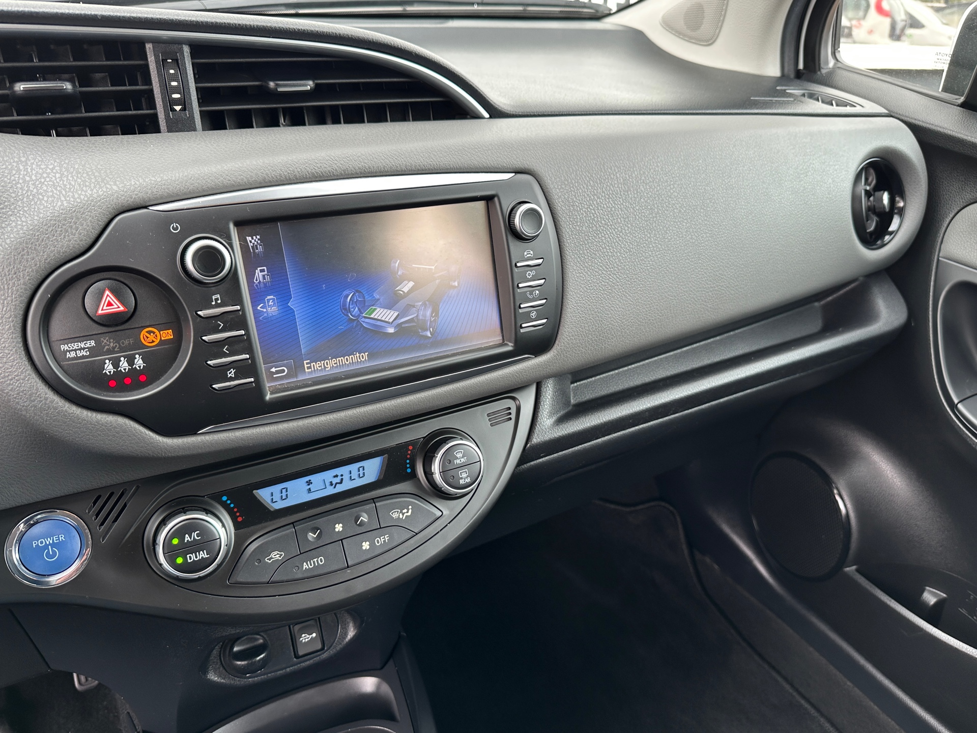Foto van Toyota Toyota Yaris Hybrid