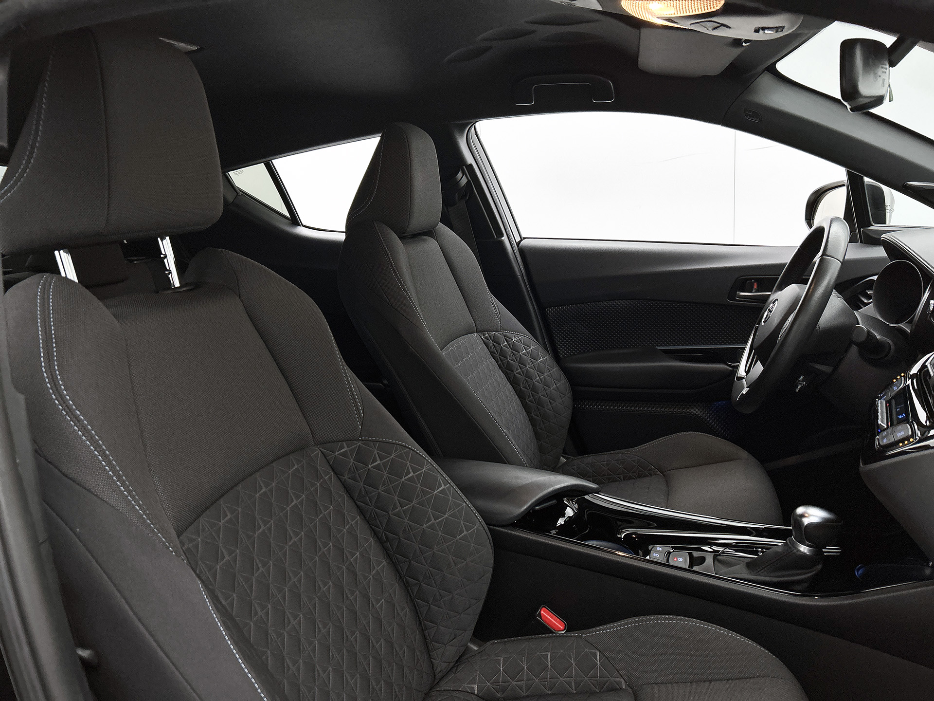 Foto van Toyota Toyota C-hr