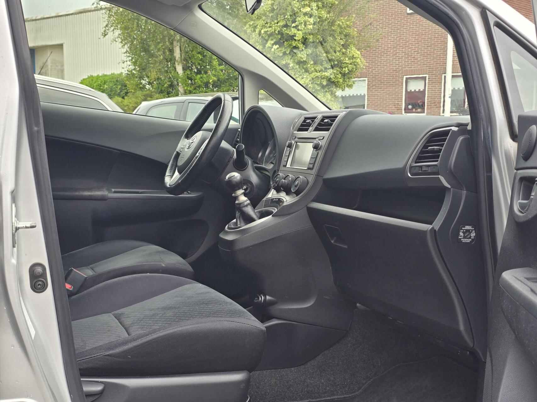 Foto van Toyota Toyota Verso-s
