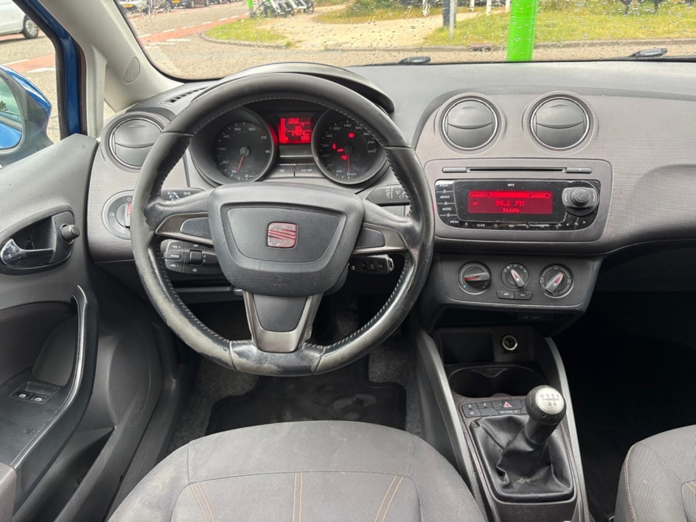 Foto van Seat Ibiza ST