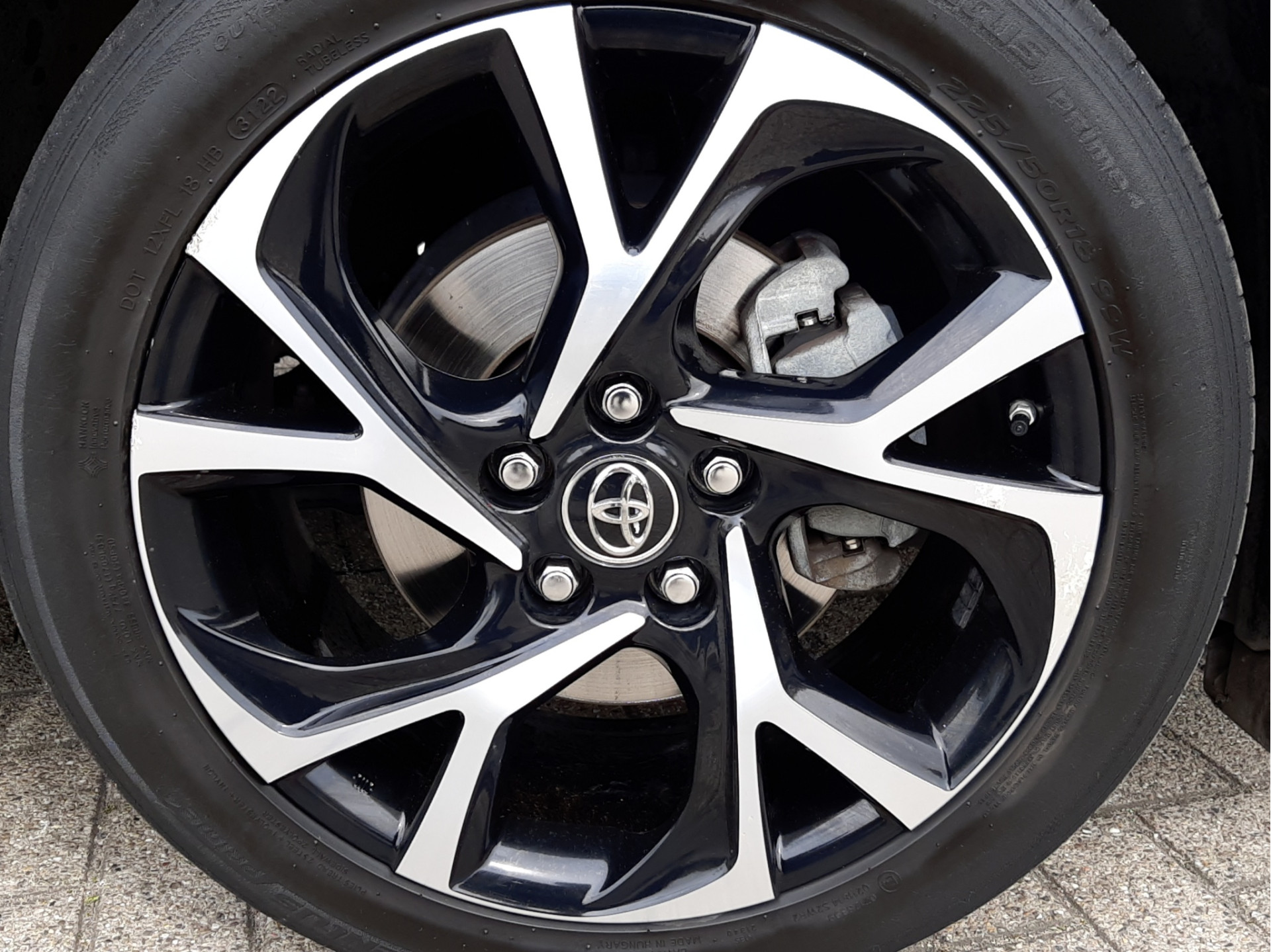 Foto van Toyota Toyota C-hr