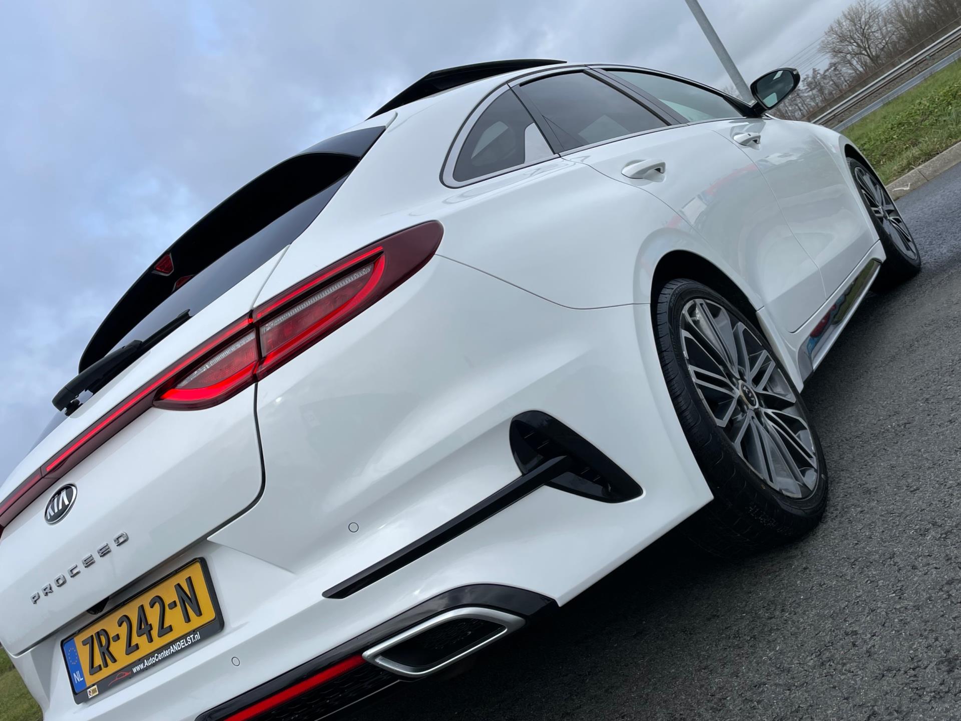 Foto van Kia Proceed