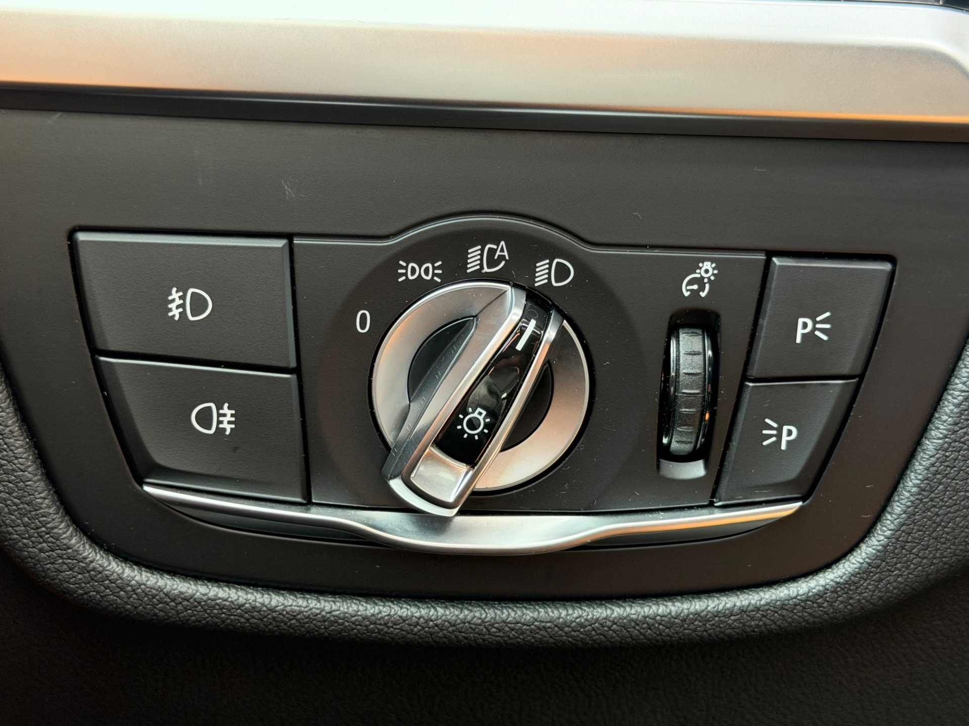 Foto van BMW X3 Xdrive30e