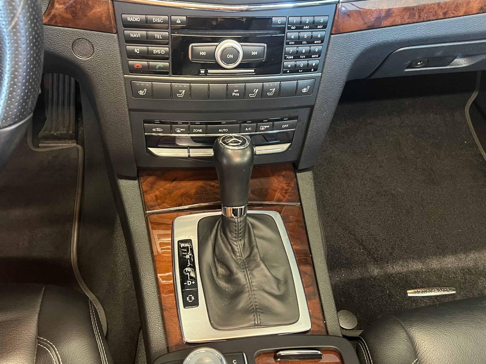Foto van Mercedes-Benz E 200 Cgi