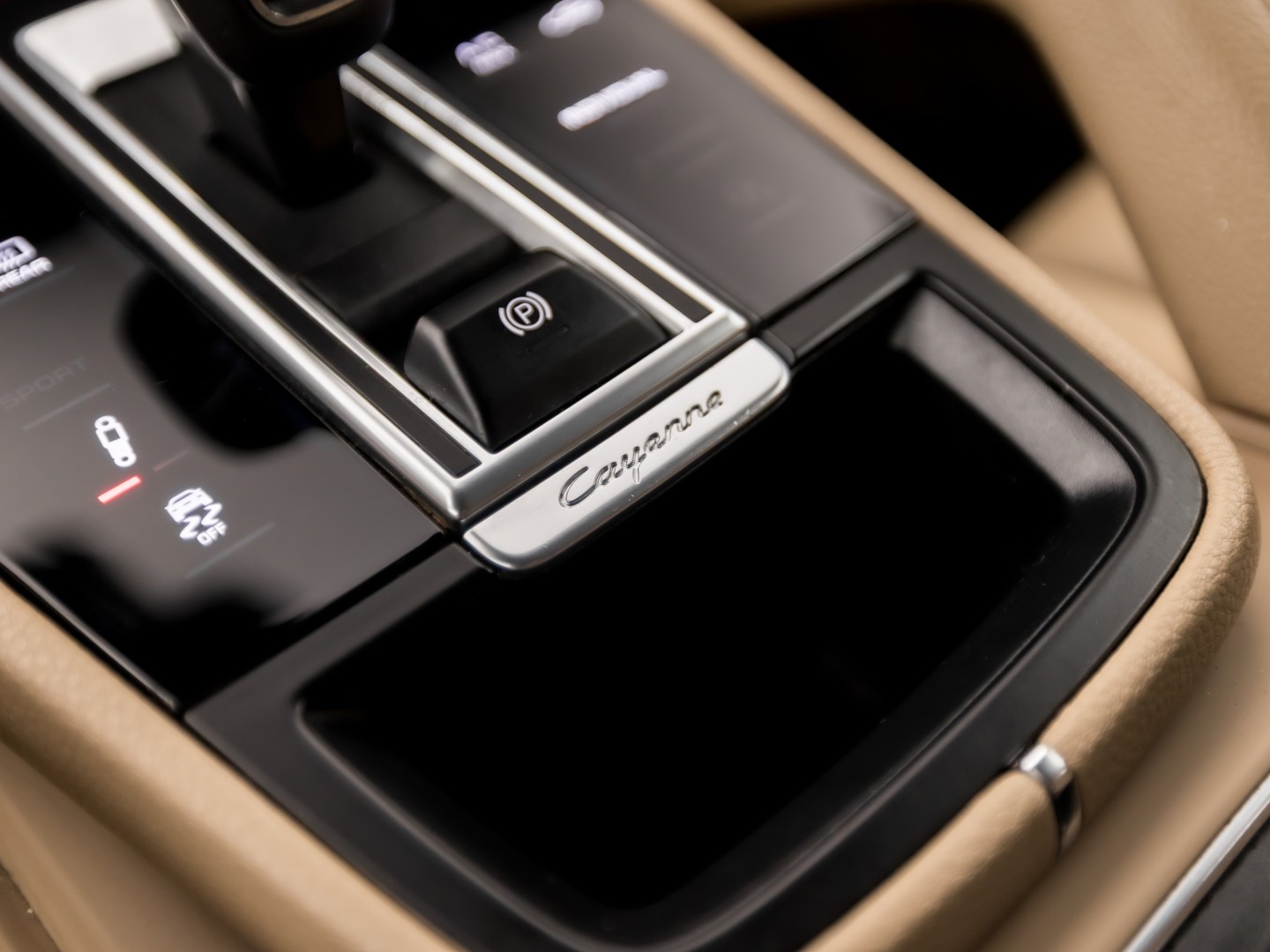 Foto van Porsche Cayenne E-hybrid