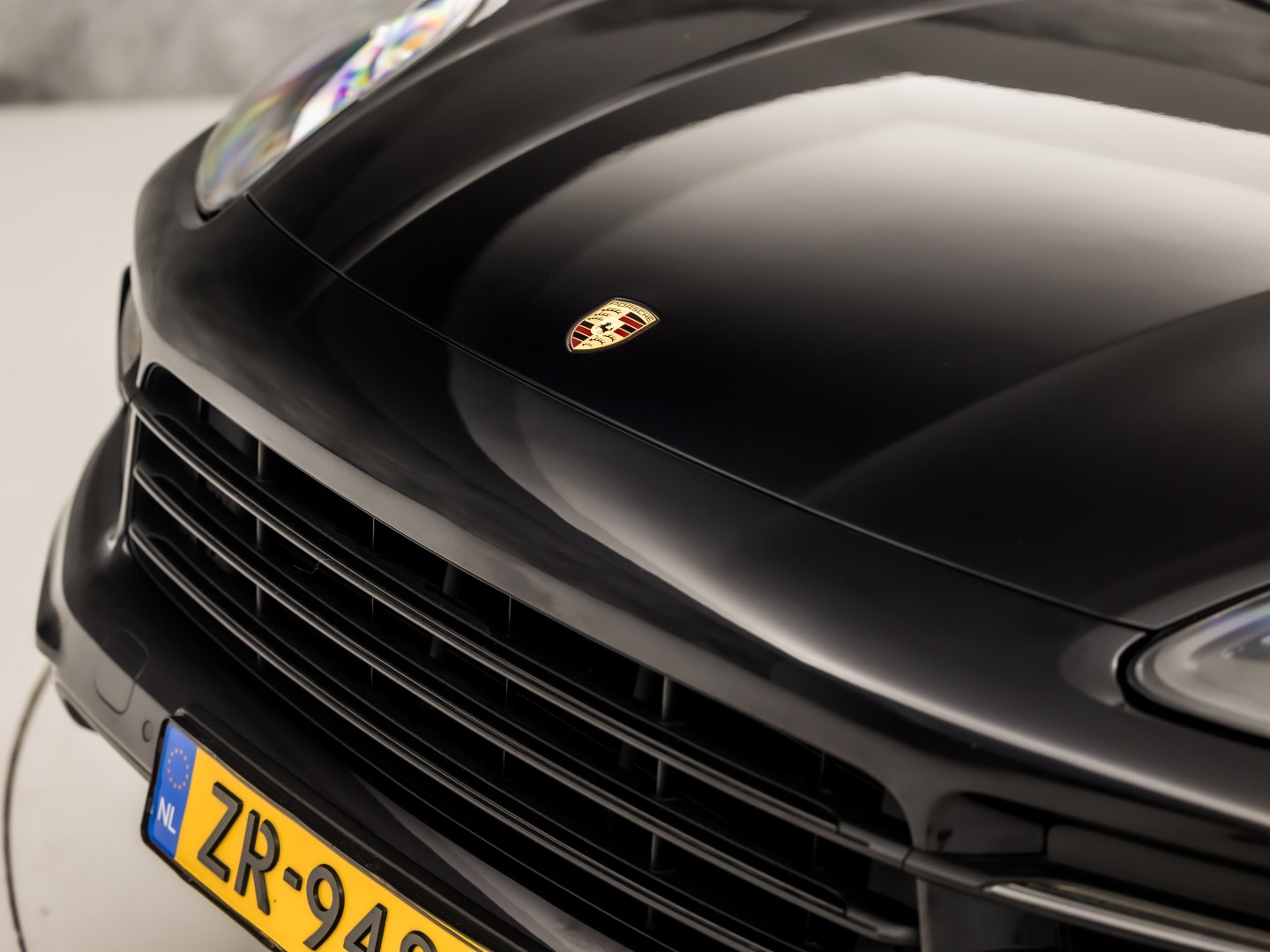Foto van Porsche Cayenne E-hybrid