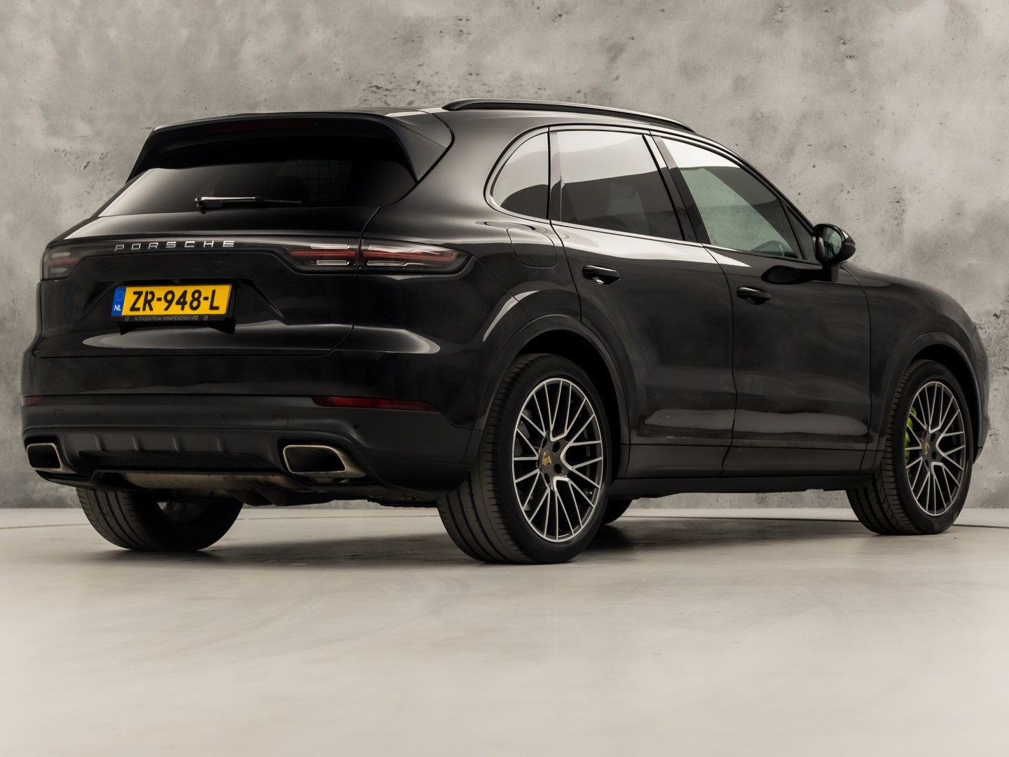 Foto van Porsche Cayenne E-hybrid