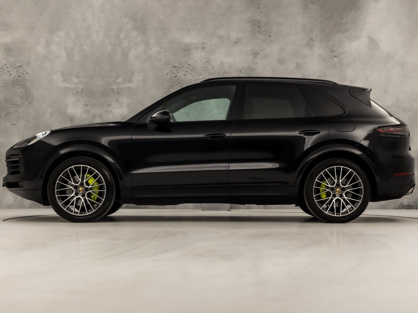 Foto van Porsche Cayenne E-hybrid