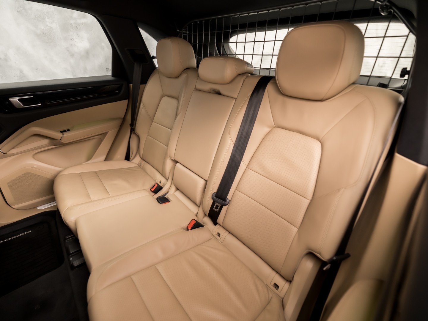 Foto van Porsche Cayenne E-hybrid