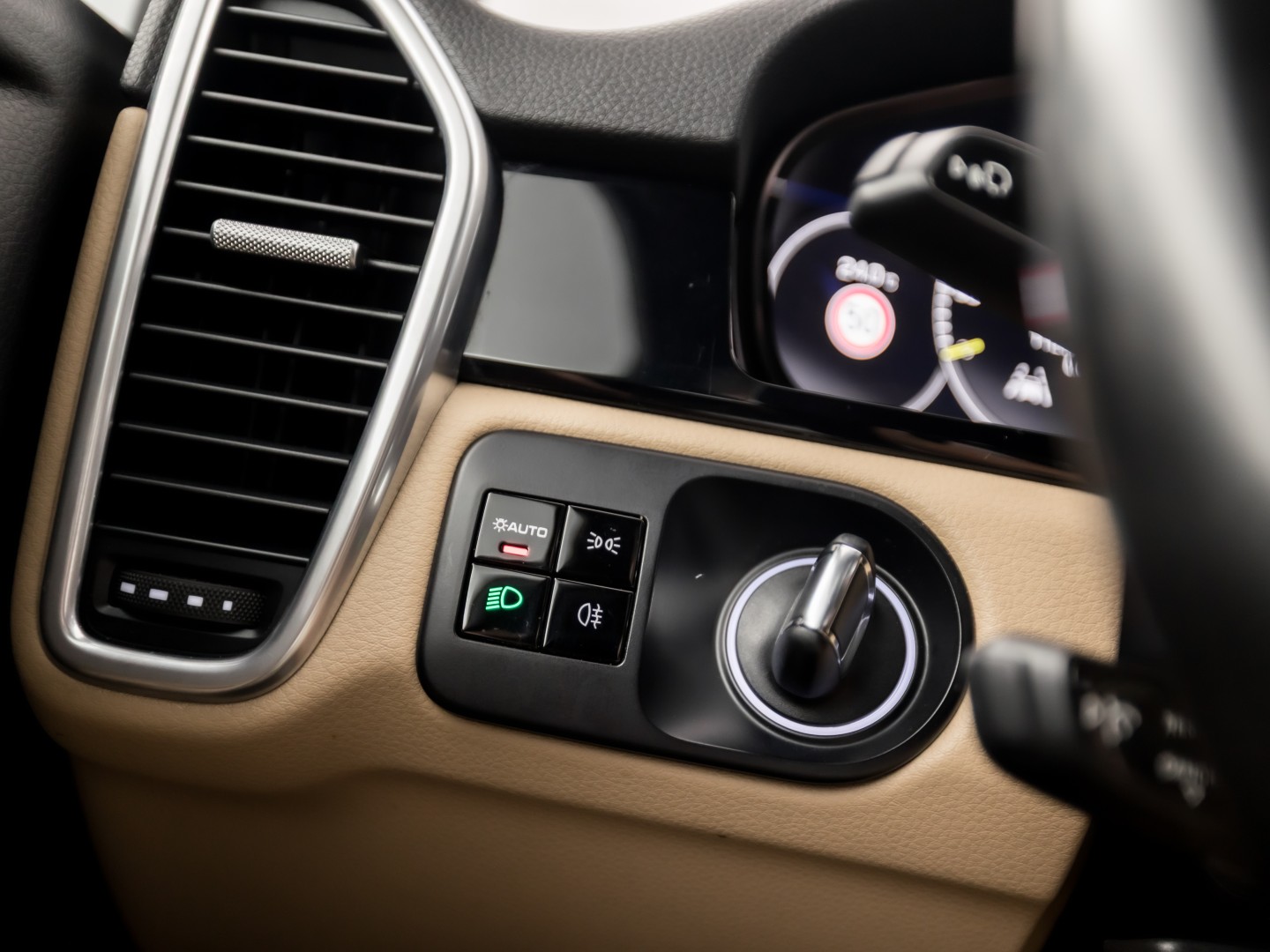 Foto van Porsche Cayenne E-hybrid