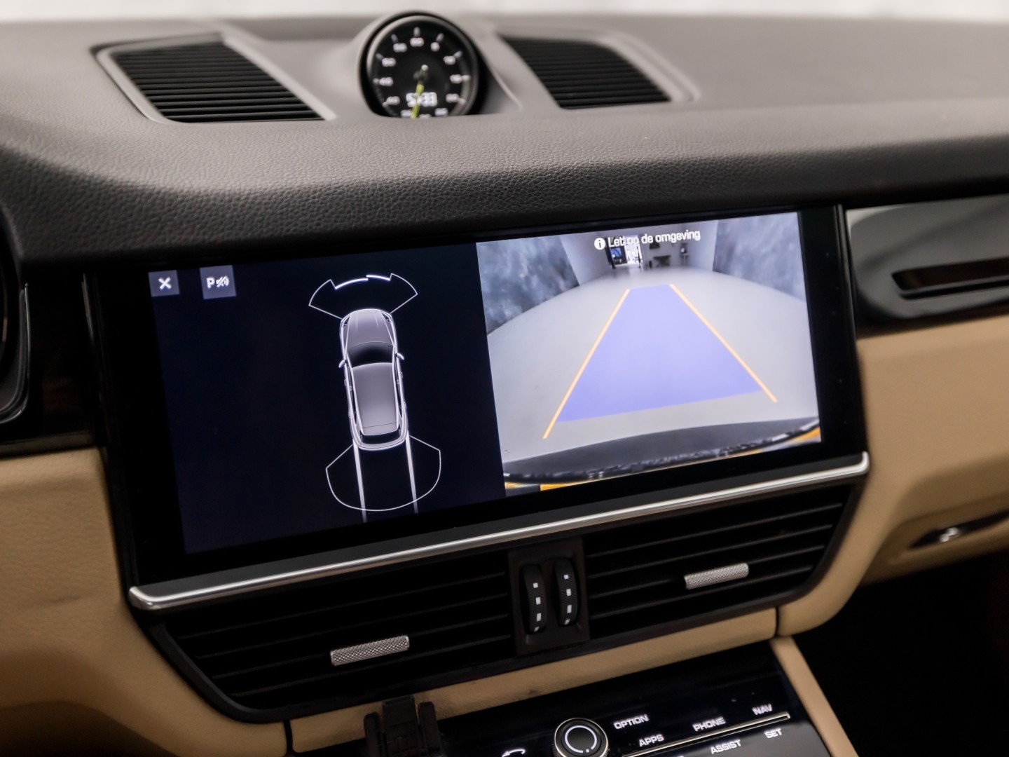 Foto van Porsche Cayenne E-hybrid