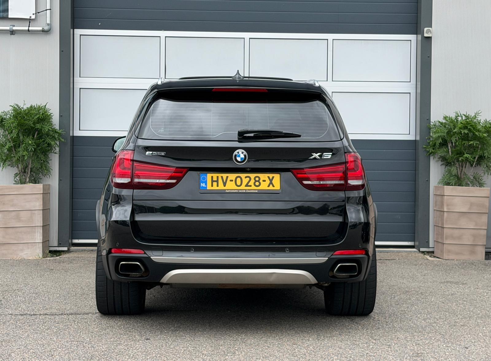 Foto van BMW X5 Xdrive40e