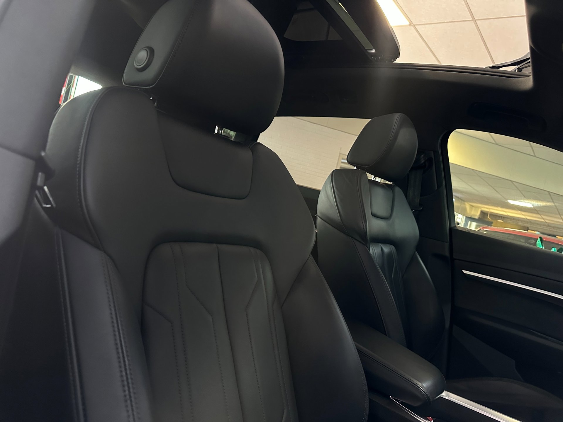 Foto van Audi Audi E-tron