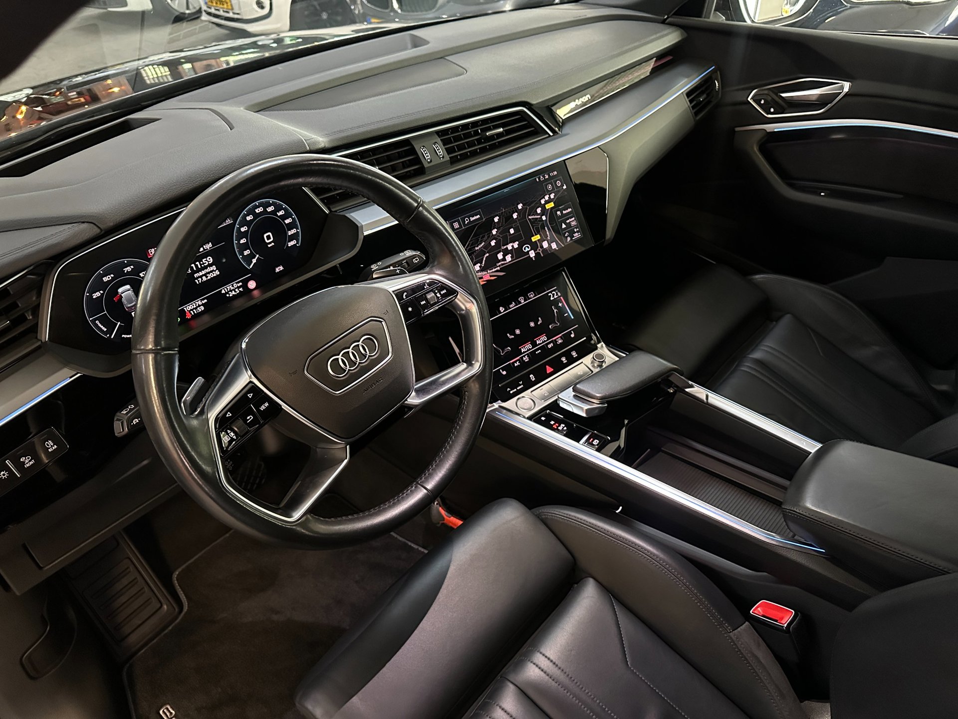 Foto van Audi Audi E-tron