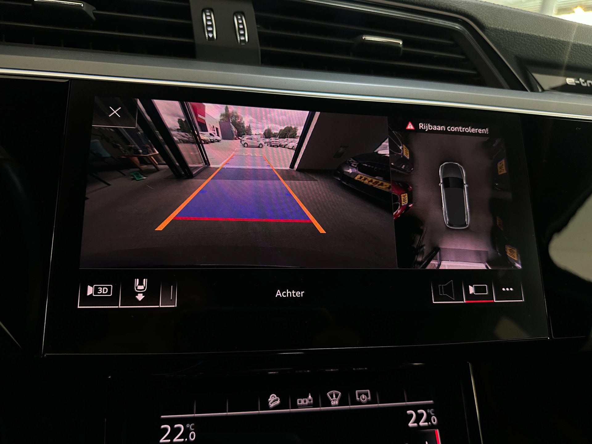 Foto van Audi Audi E-tron