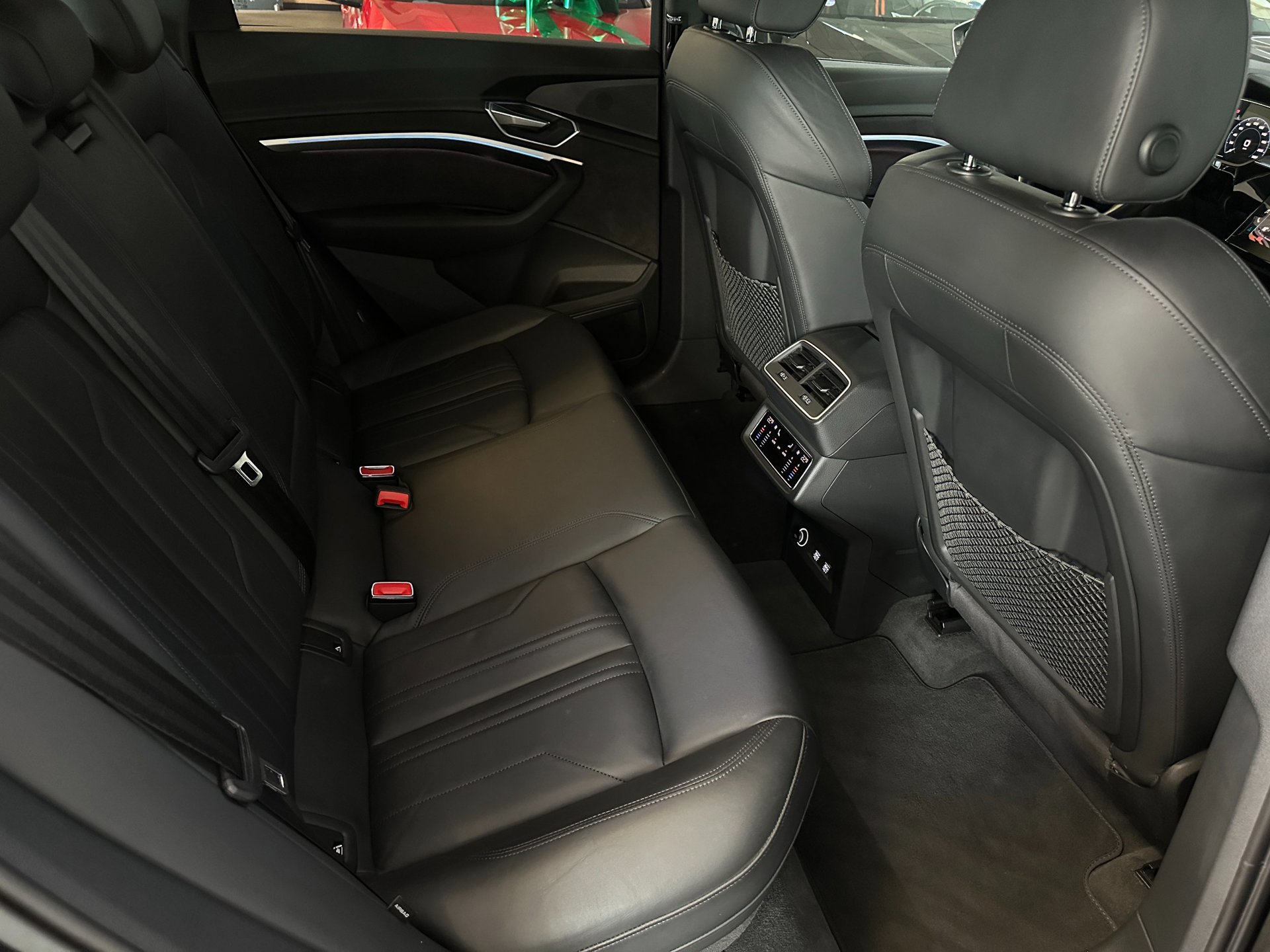Foto van Audi Audi E-tron