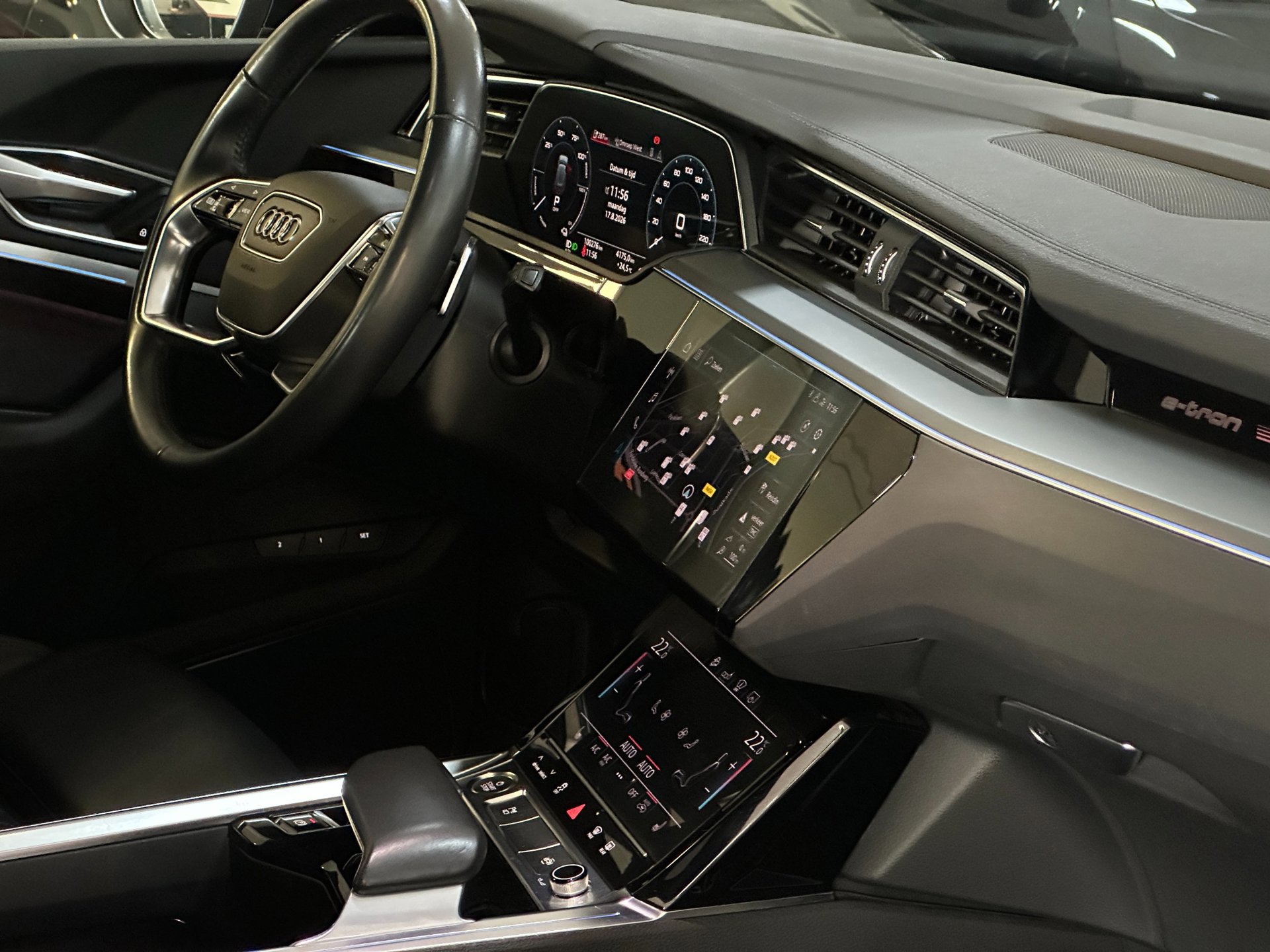 Foto van Audi Audi E-tron