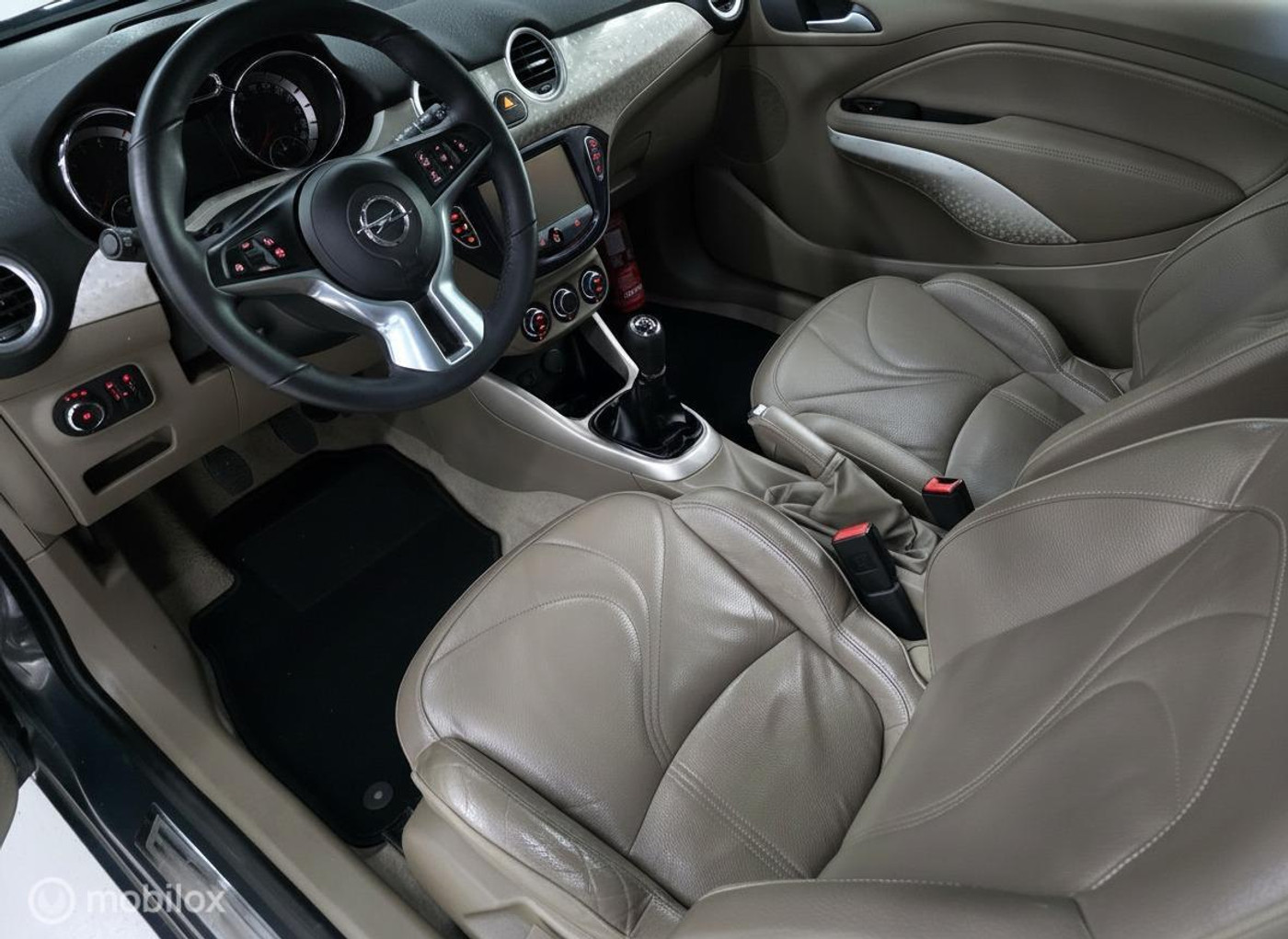 Foto van Opel Adam