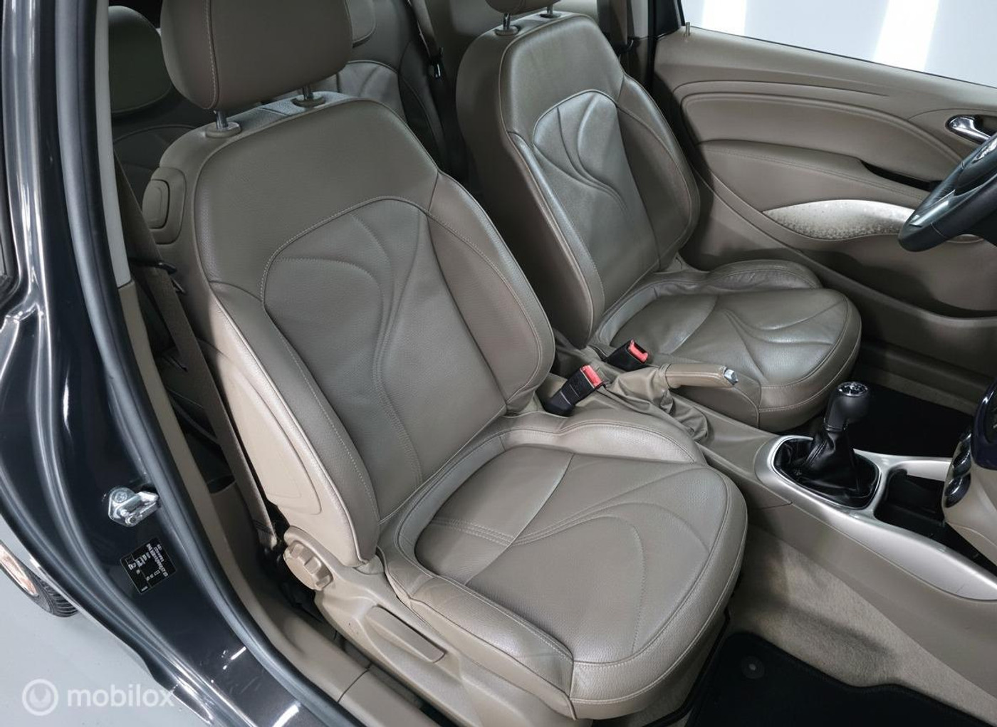 Foto van Opel Adam