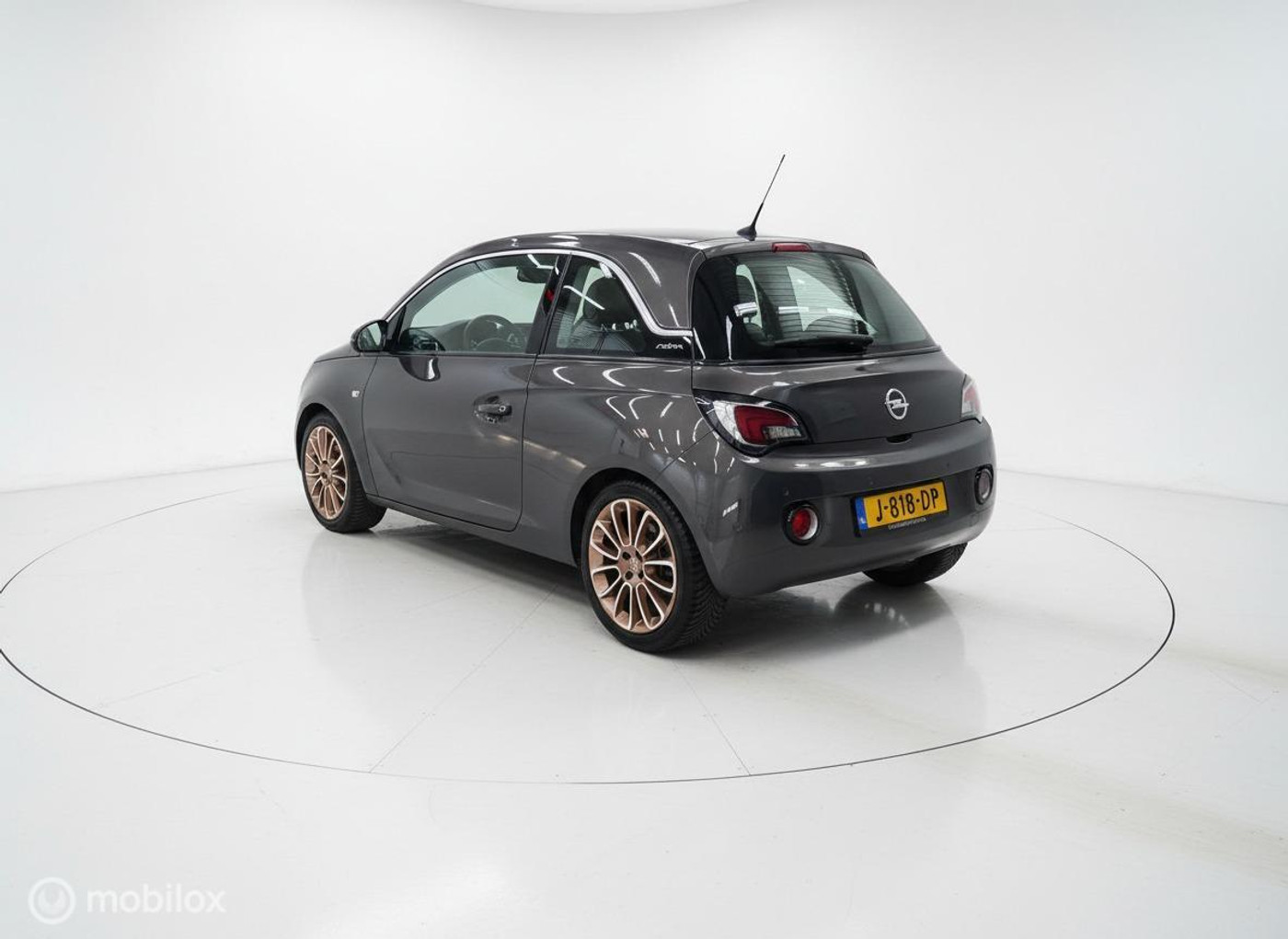 Foto van Opel Adam