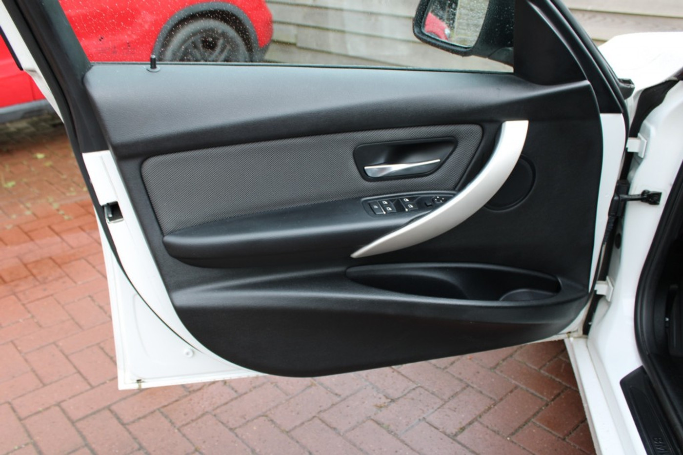 Foto van BMW 318i