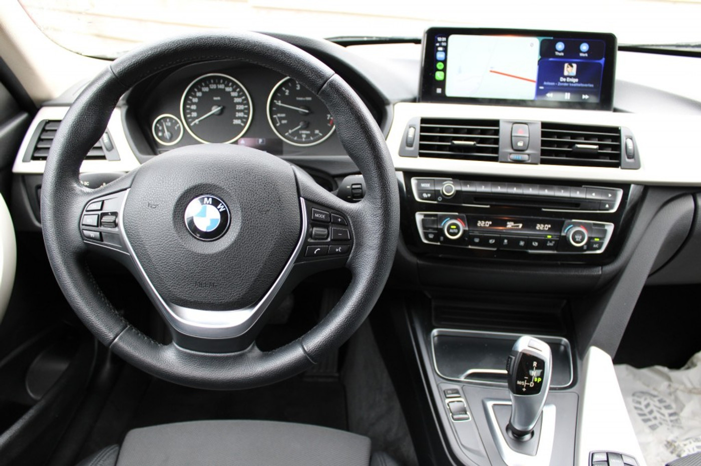 Foto van BMW 318i