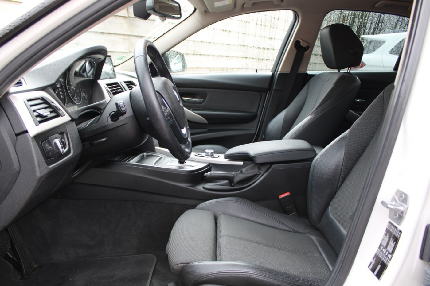 Foto van BMW 318i