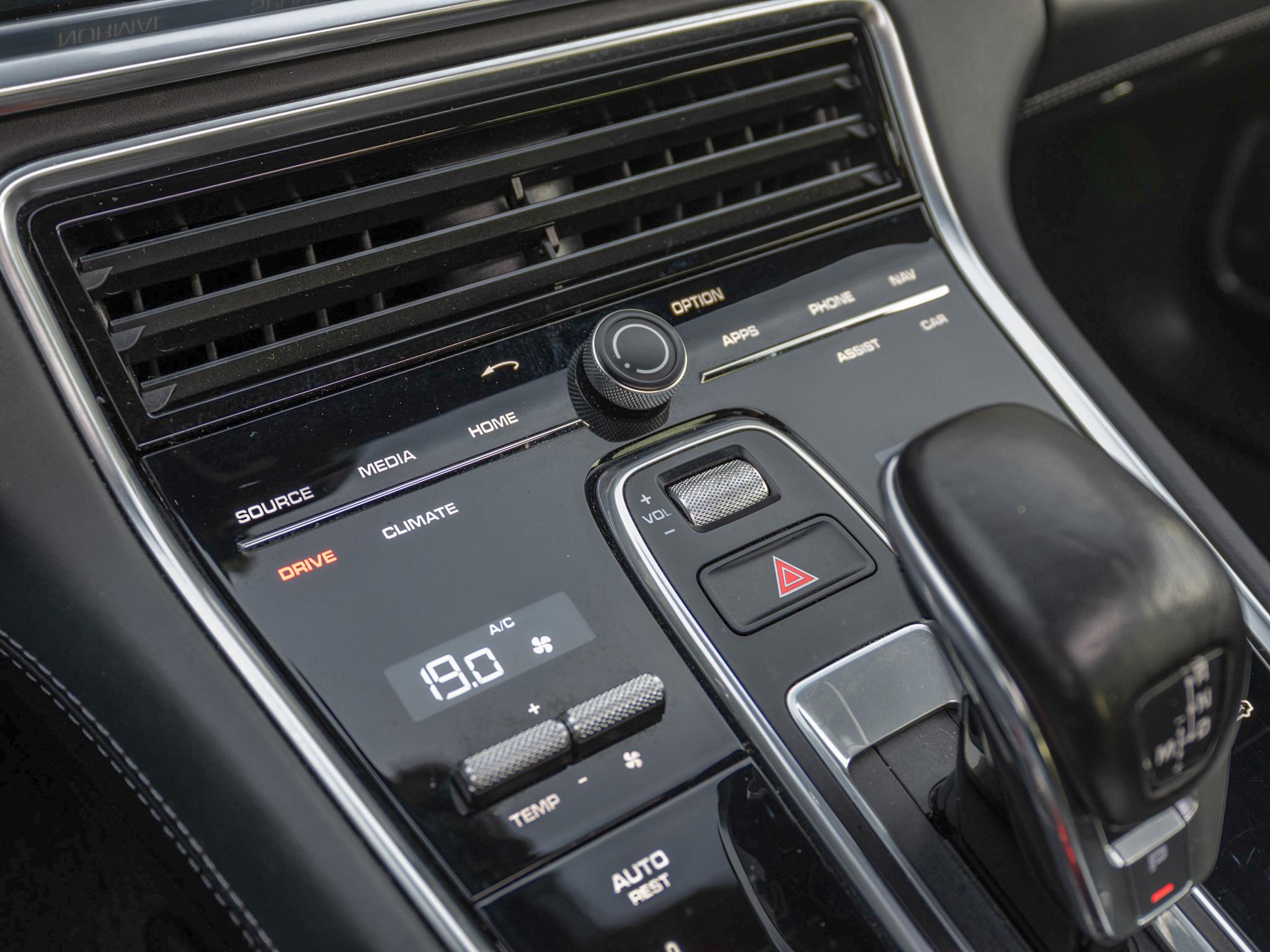 Foto van Porsche Panamera Turbo