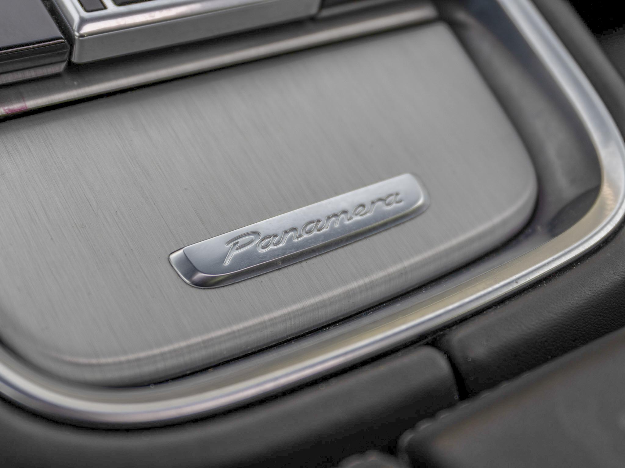 Foto van Porsche Panamera Turbo