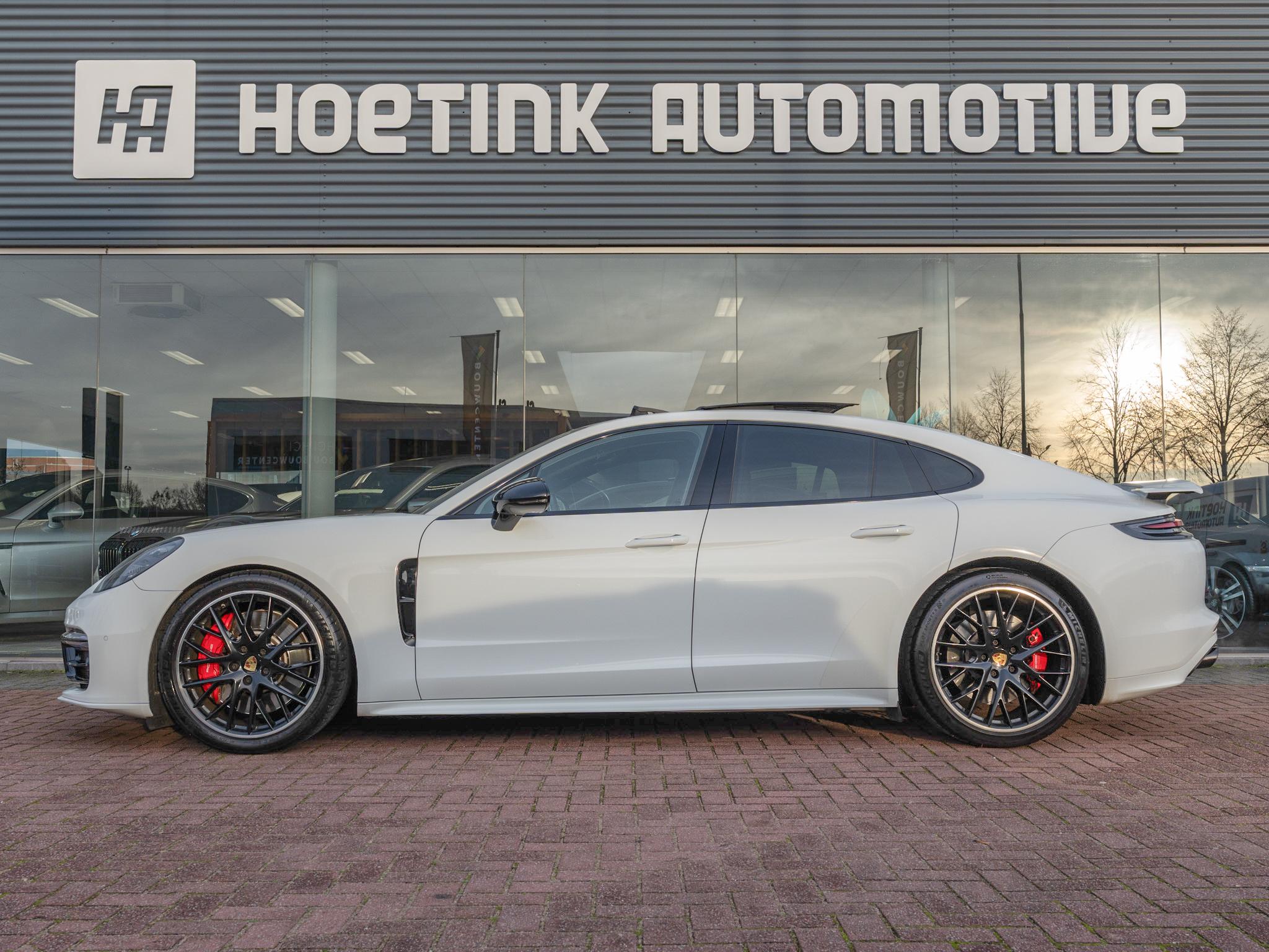 Foto van Porsche Panamera Turbo